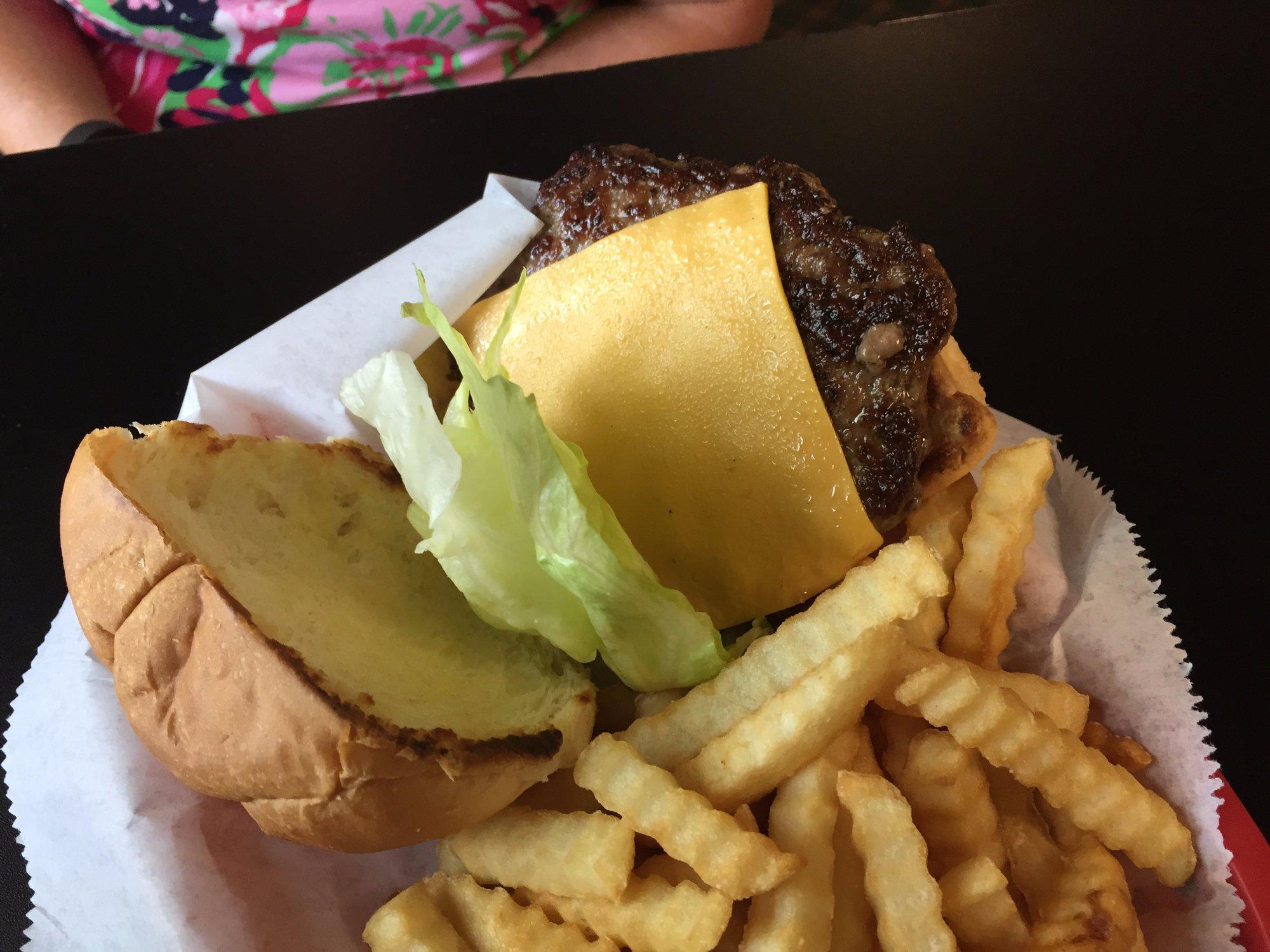 St Patrick's Tavern & Restaurant