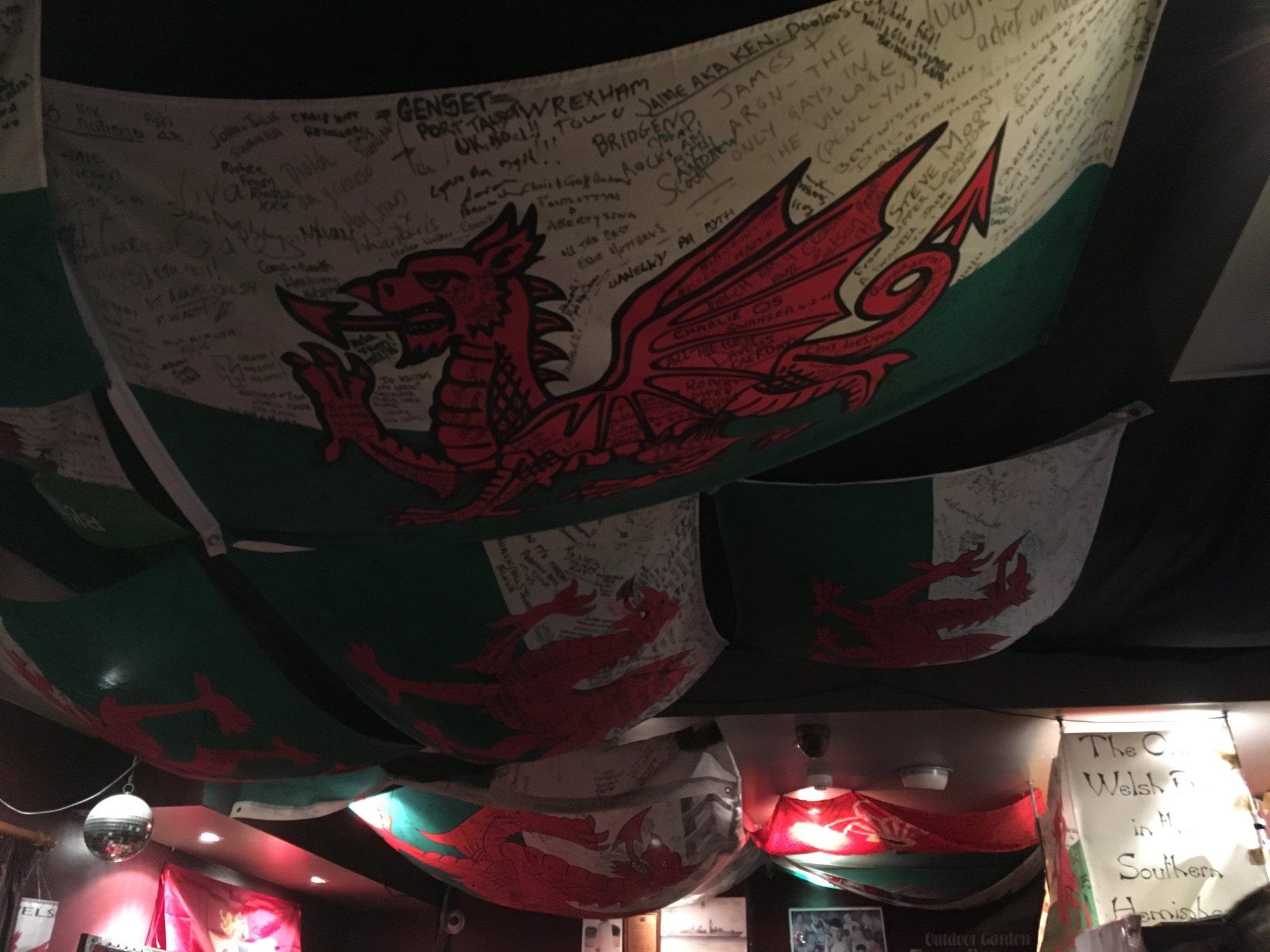 The Welsh Dragon Bar