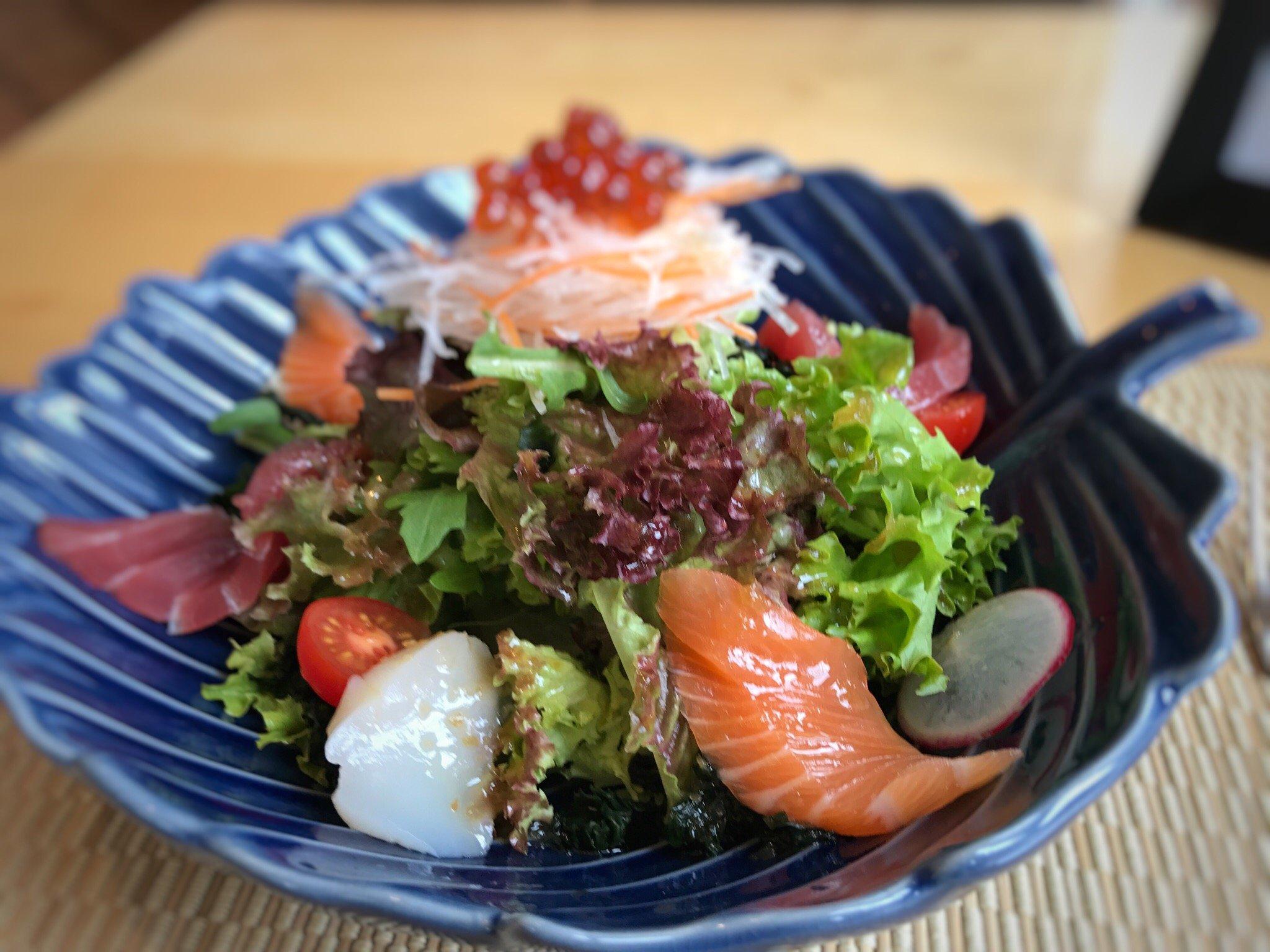 AKIRA Japanese Sushi Dining