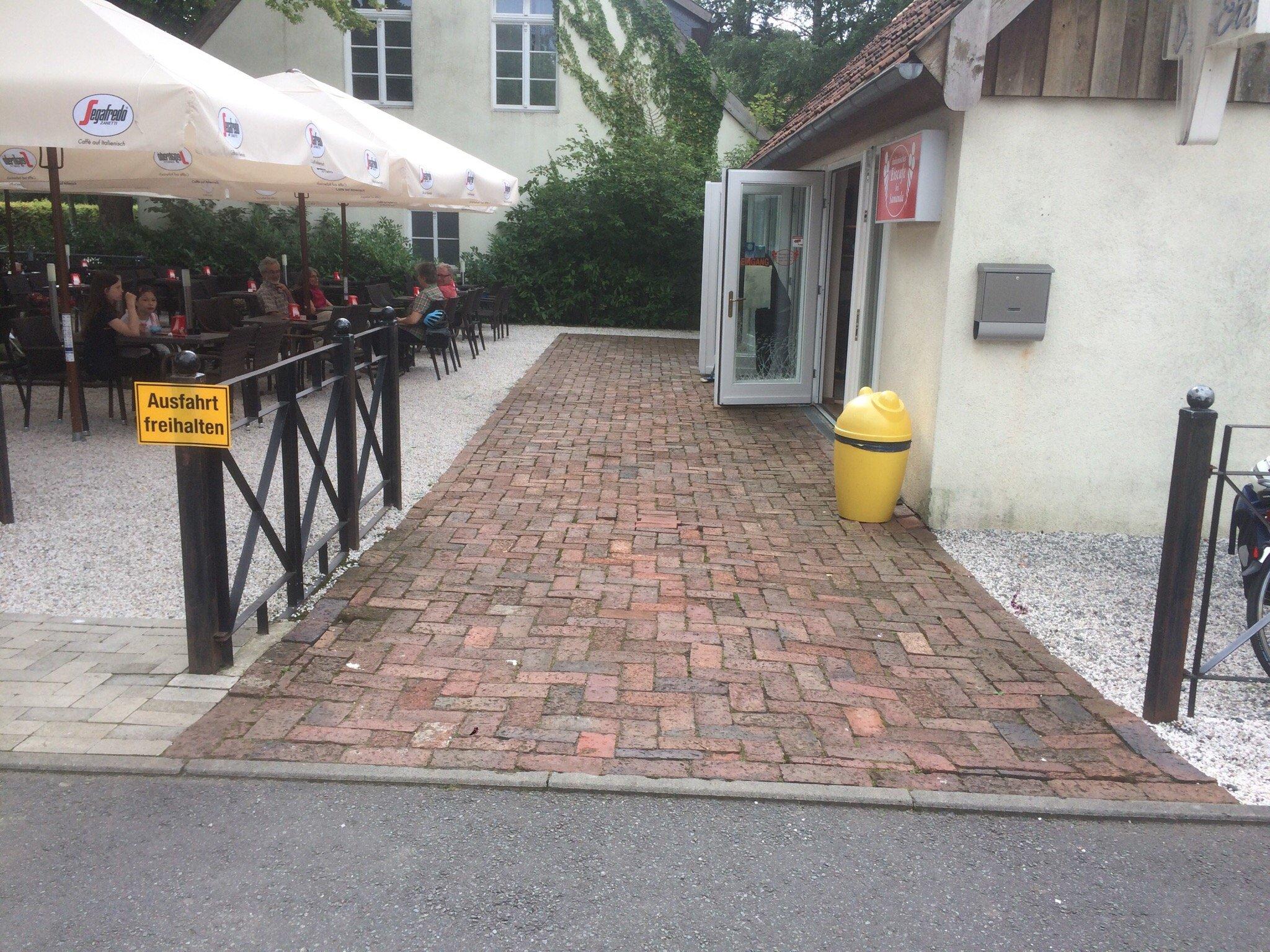 Italienisches Eiscafe bei Samanda