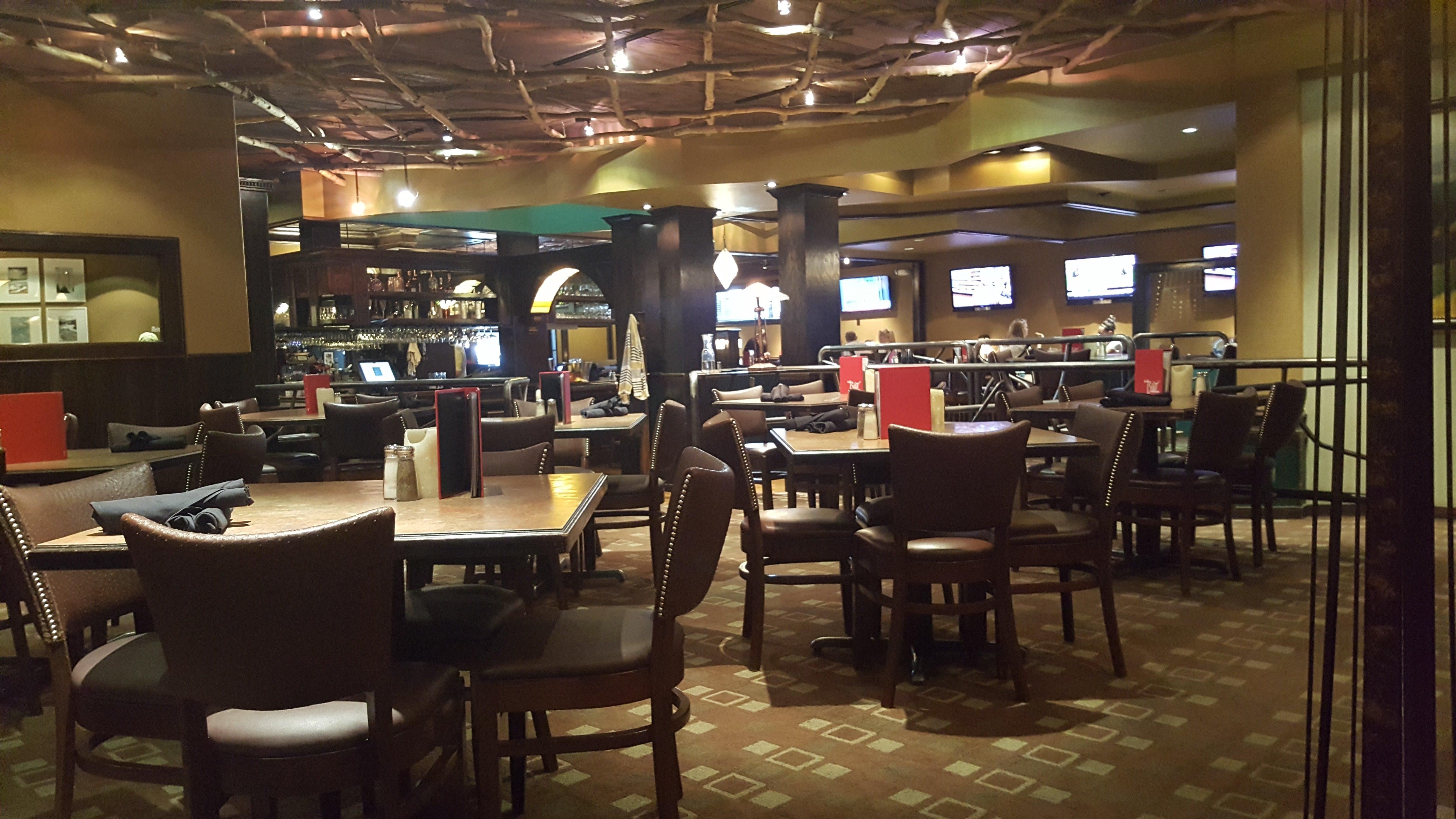 The Bay Bar & Grille