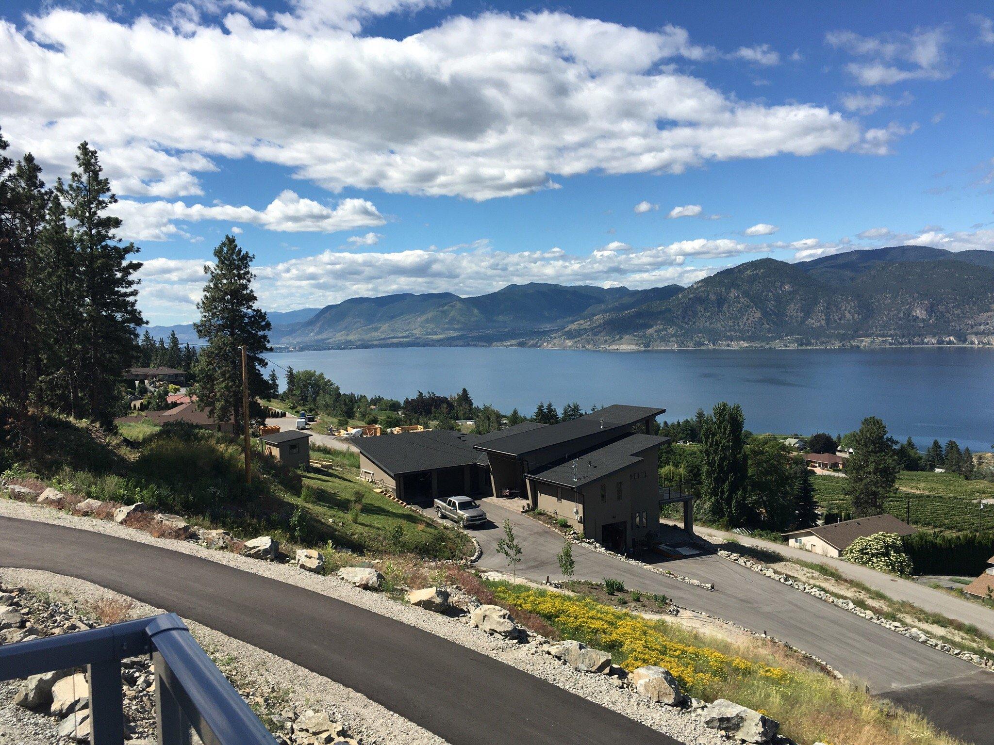 Singing Marmot Guest Suites