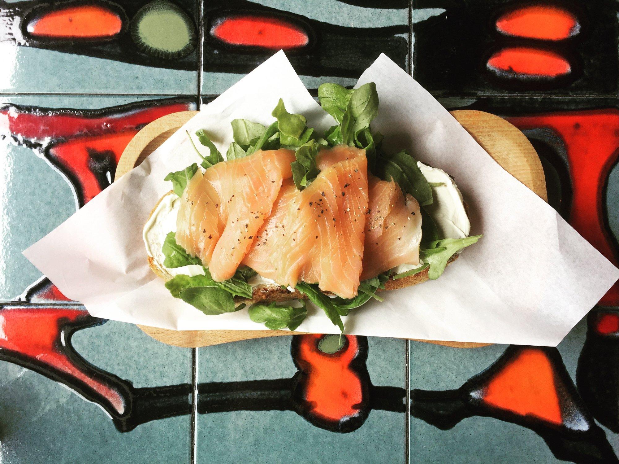 Squeeze Sandwiches and Smoothies