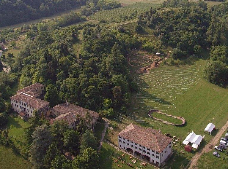 Photo by dariocodato