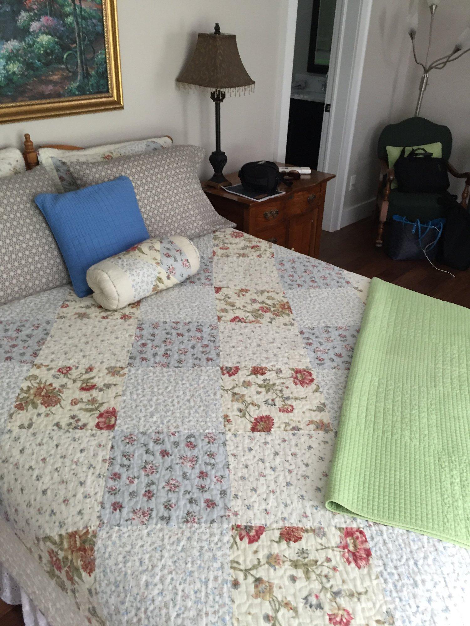 45th Parallel Bed and Breakfast