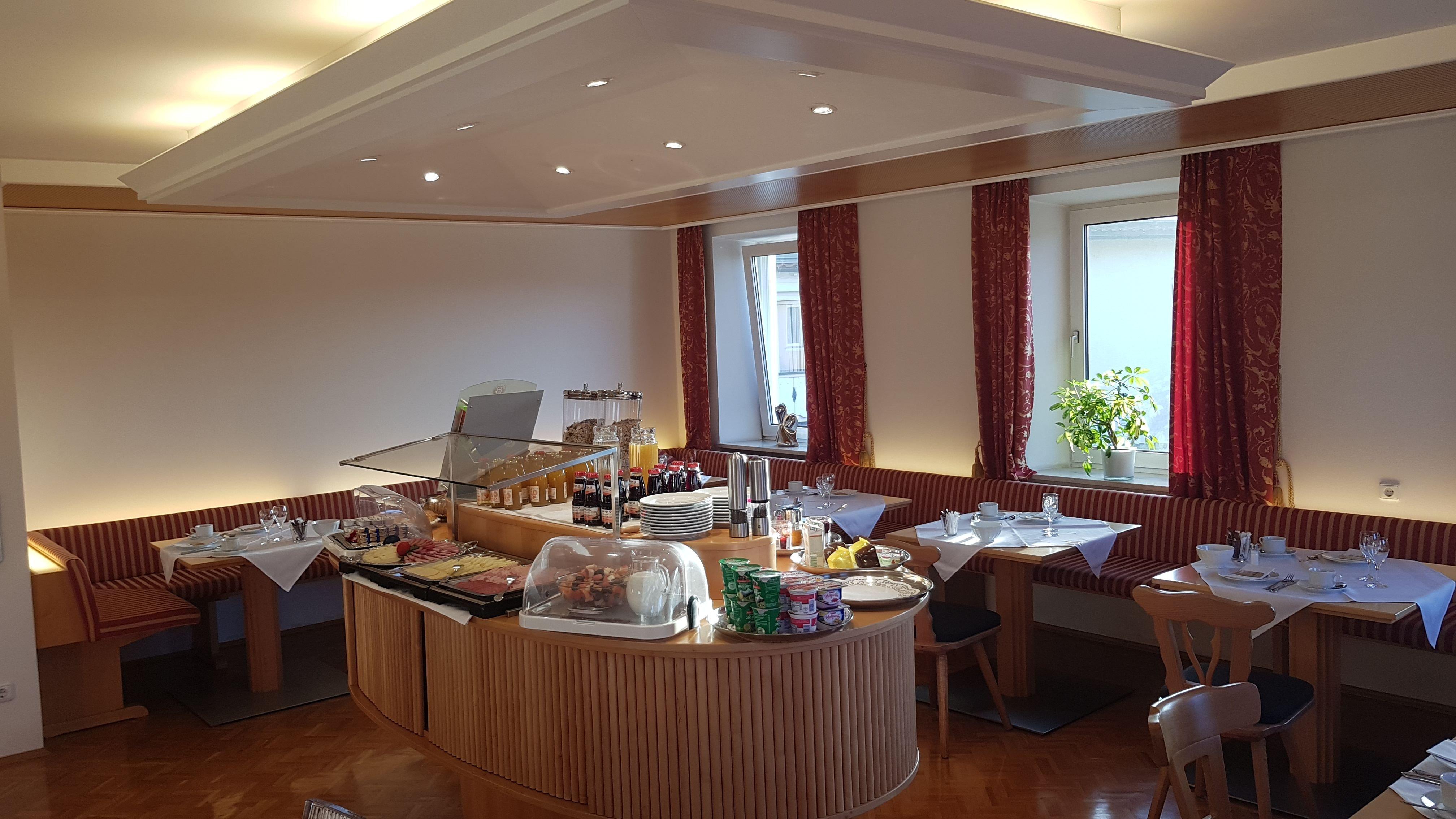 Nothaft Hotel Festzelt Metzgerei