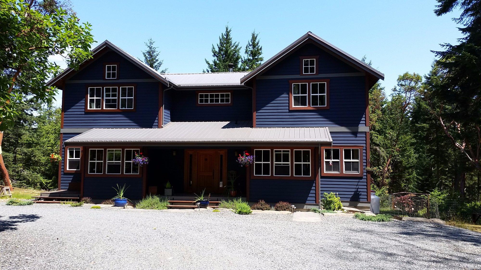 Arbutus Grove B & B