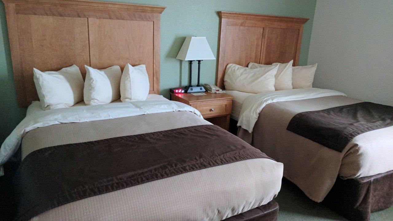 Junction Inn Suites & Conference Center