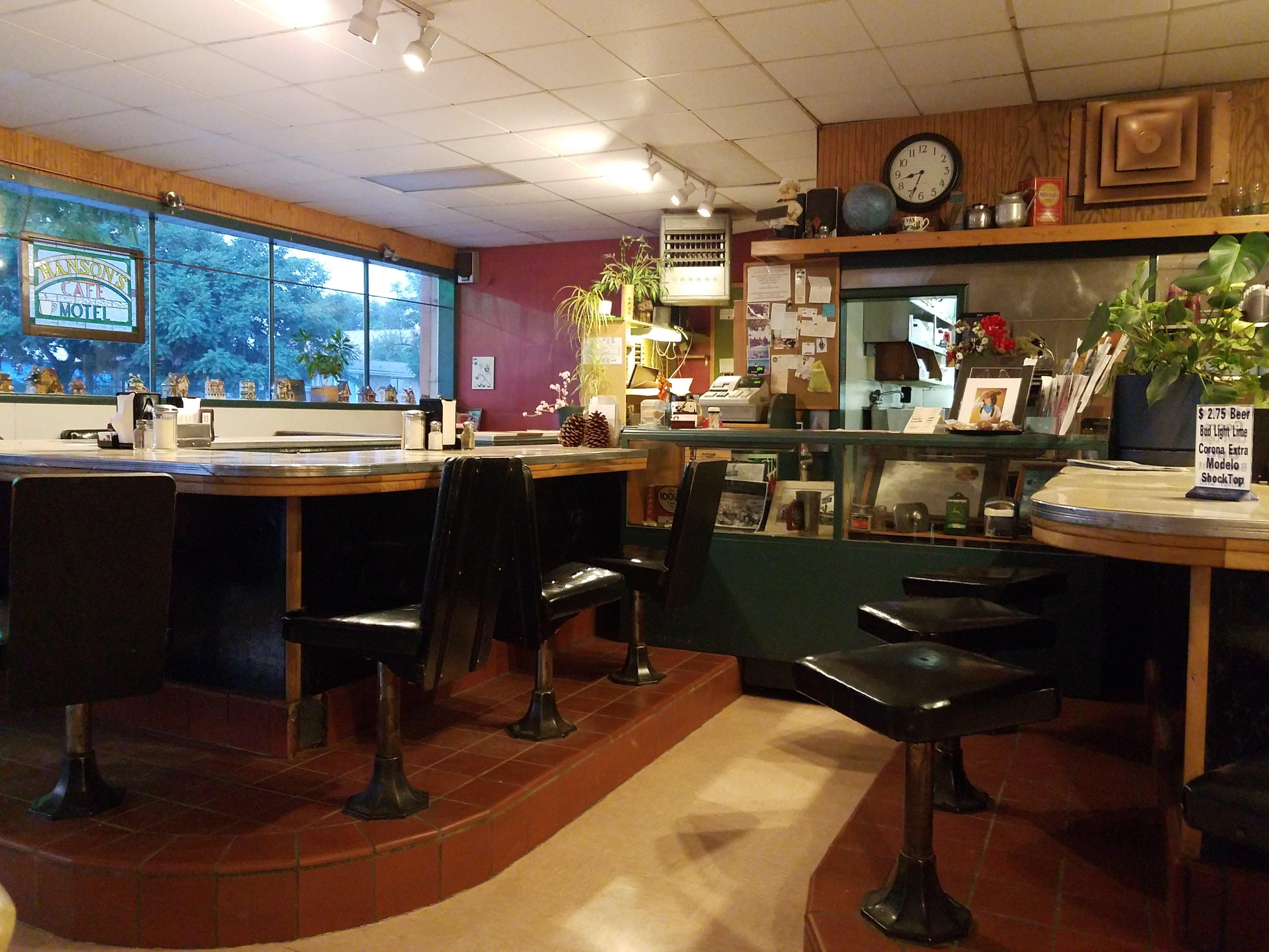 Hanson's Cafe & Motel