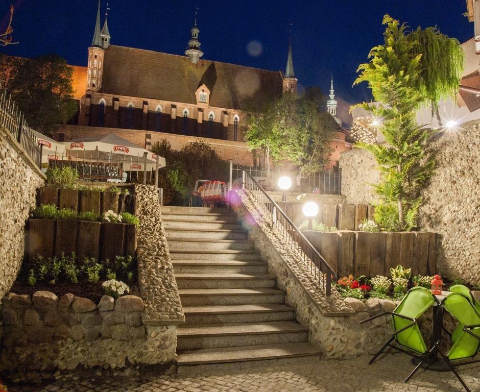 Pod Wzgorzem Guest Rooms