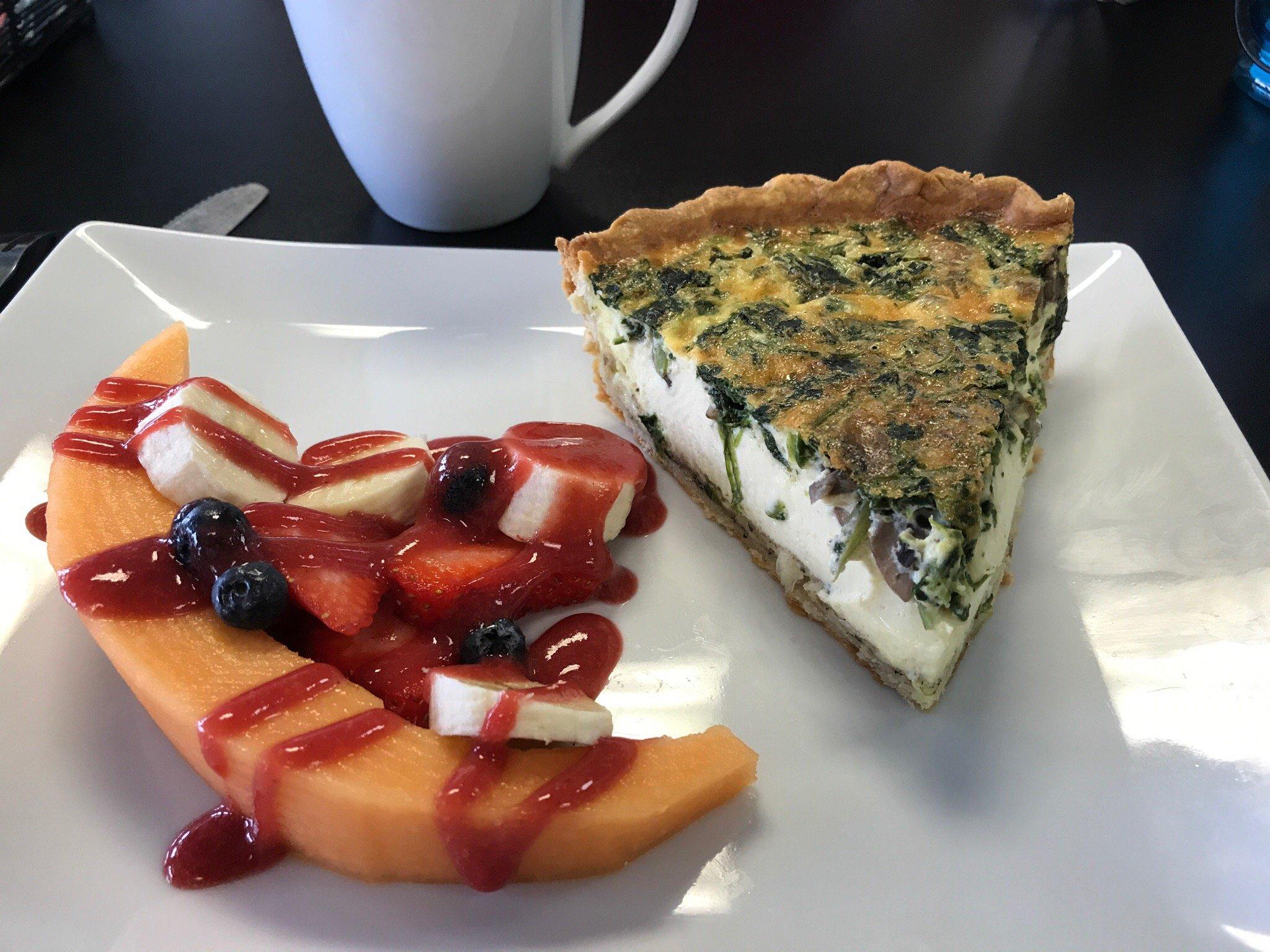 Le Bon Café & Bakery