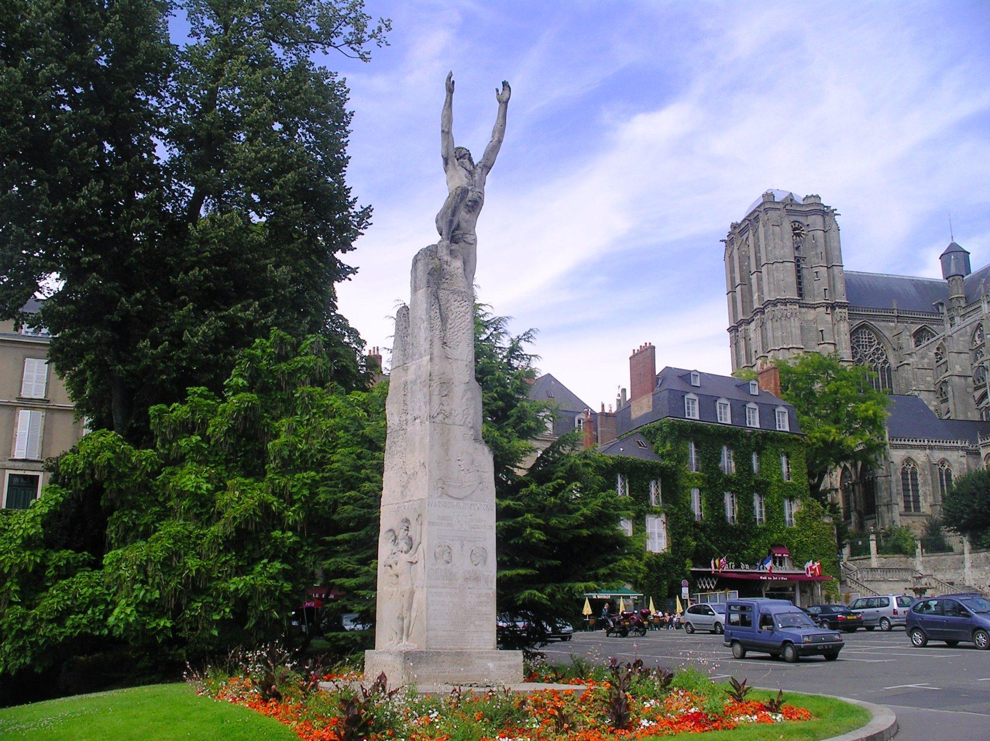 Entre Cours et Jardins - Cité Plantagenêt