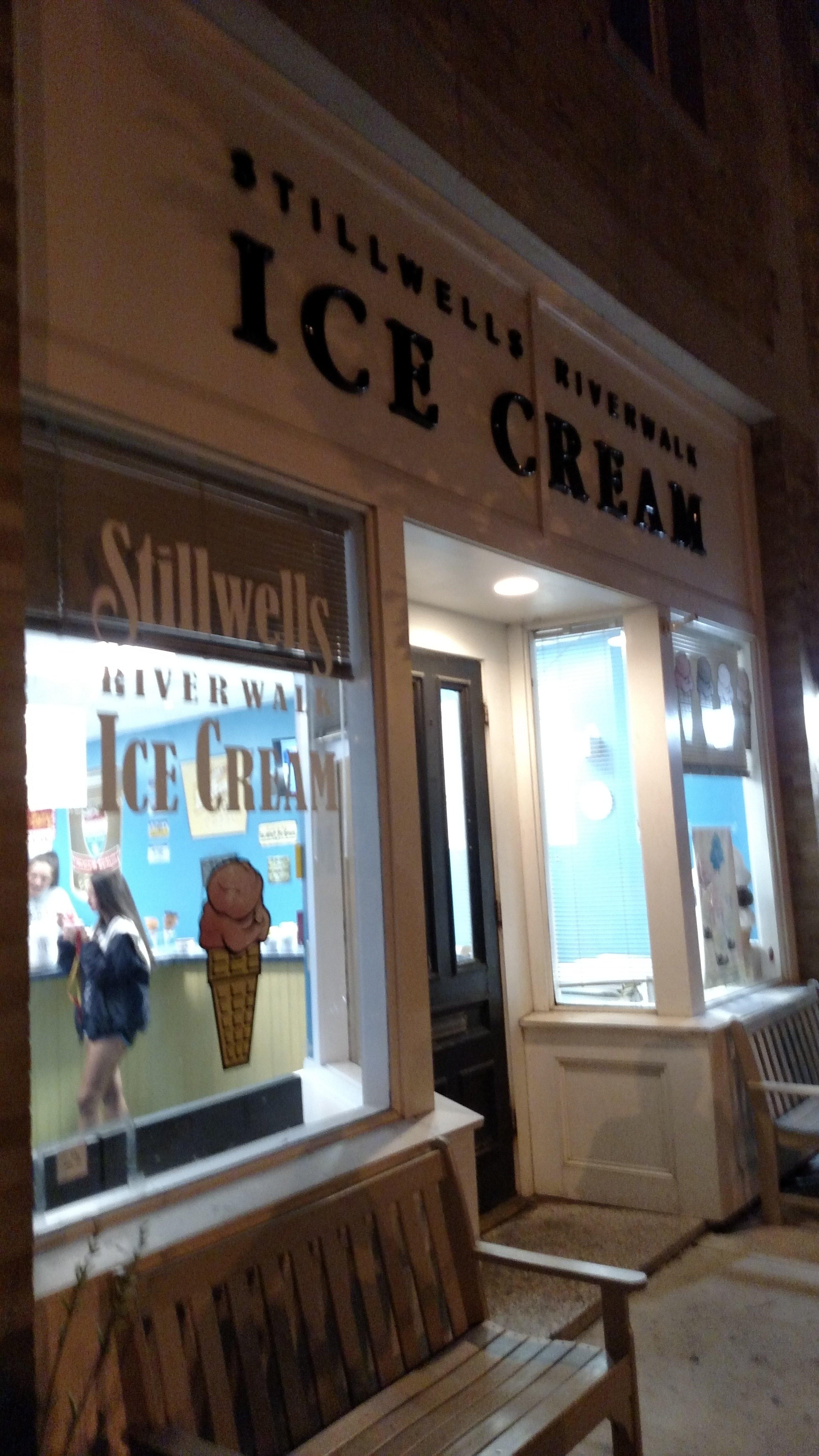 Stillwells Riverwalk Ice Cream