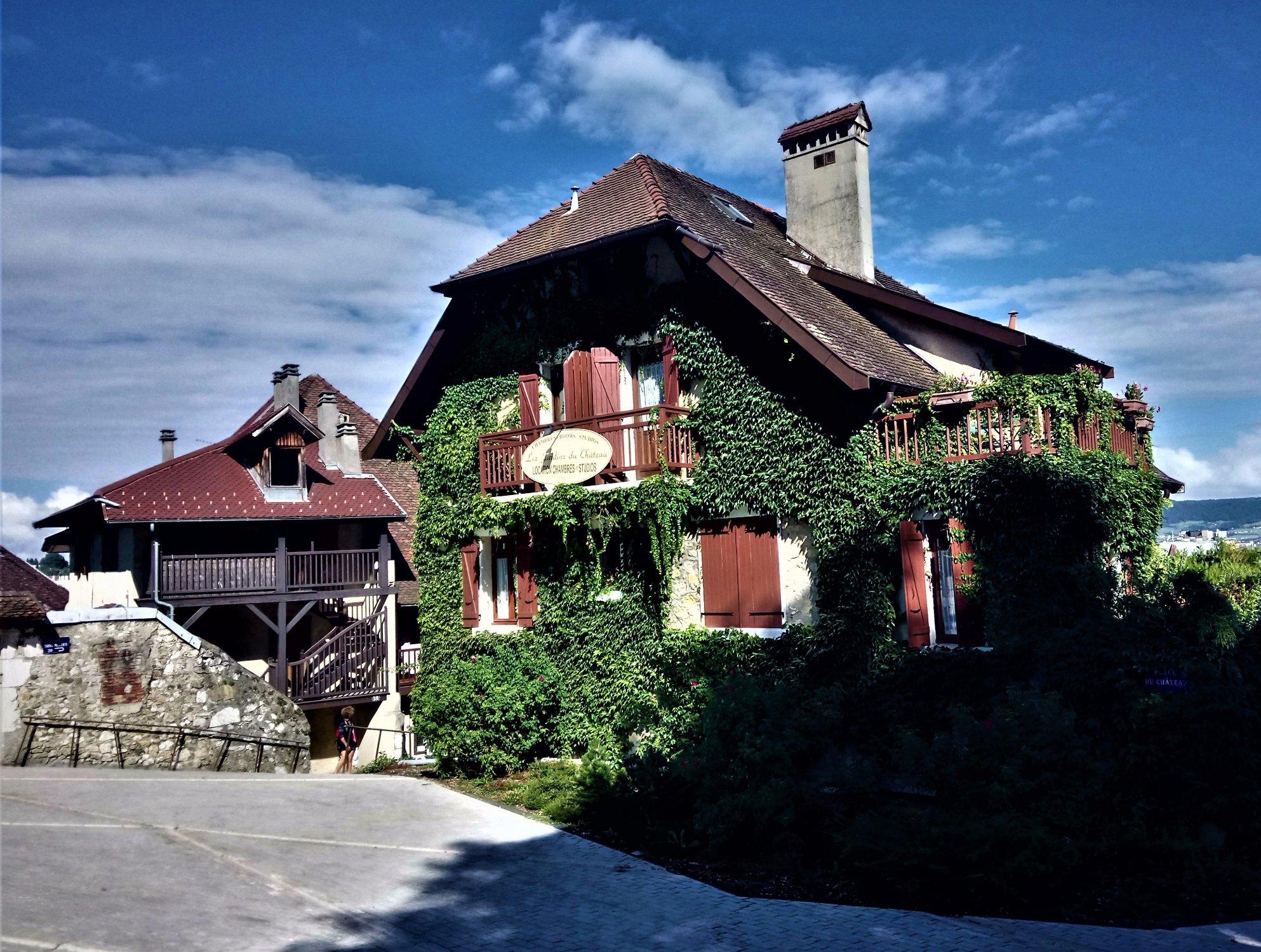 Jardin du Chateau Bed & Breakfast