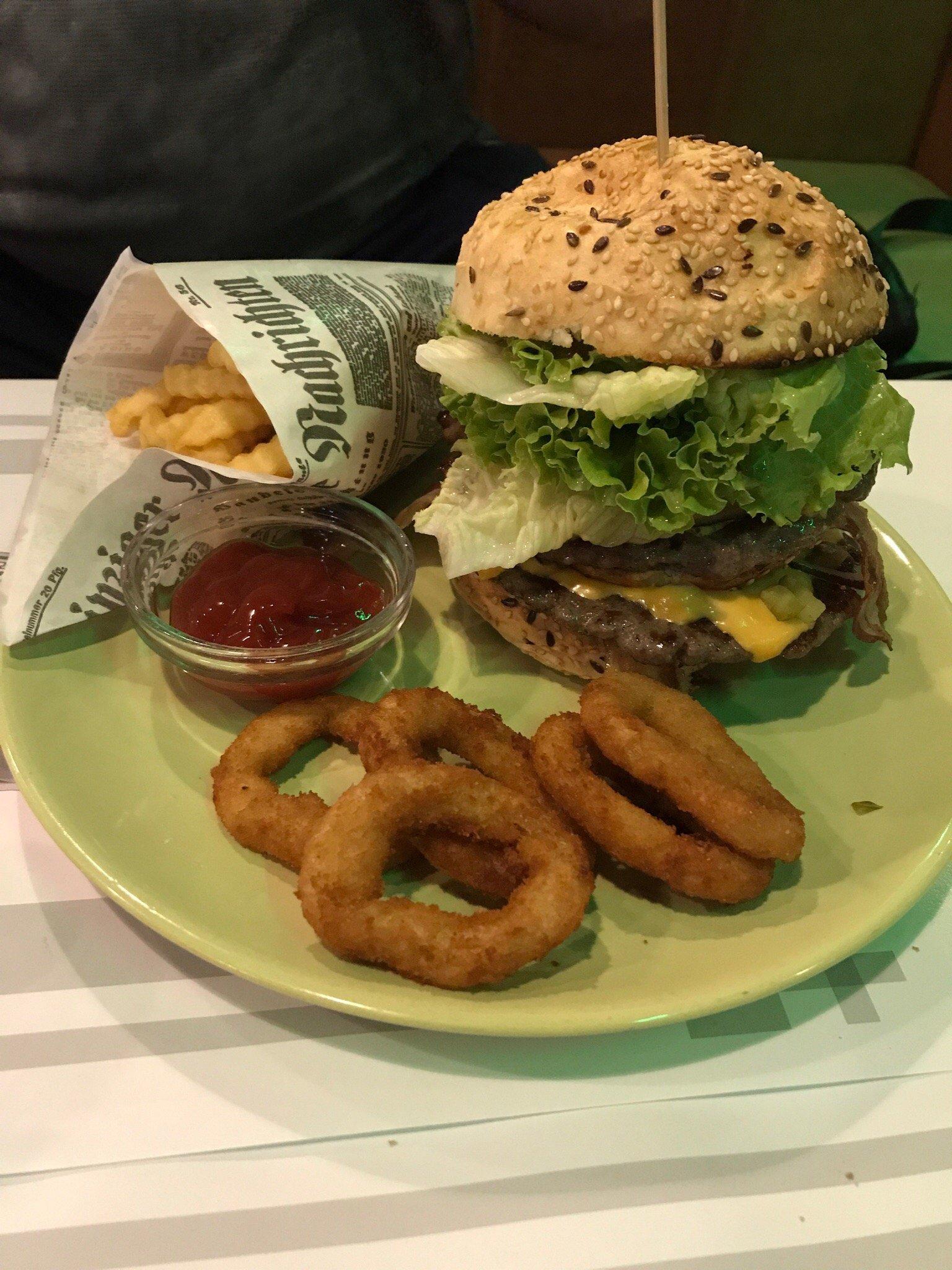 Photo by N4461EMfranks