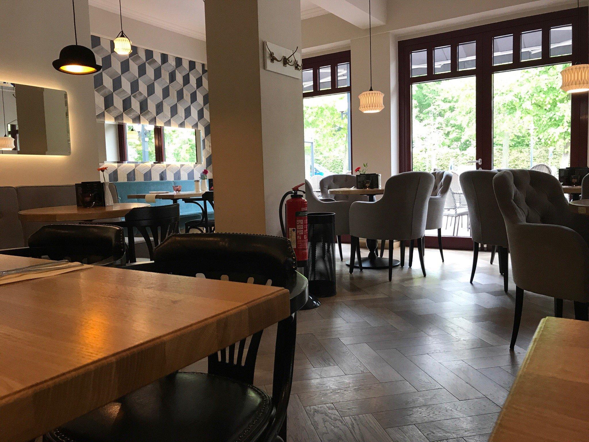 Cafe Restaurant Schwarze