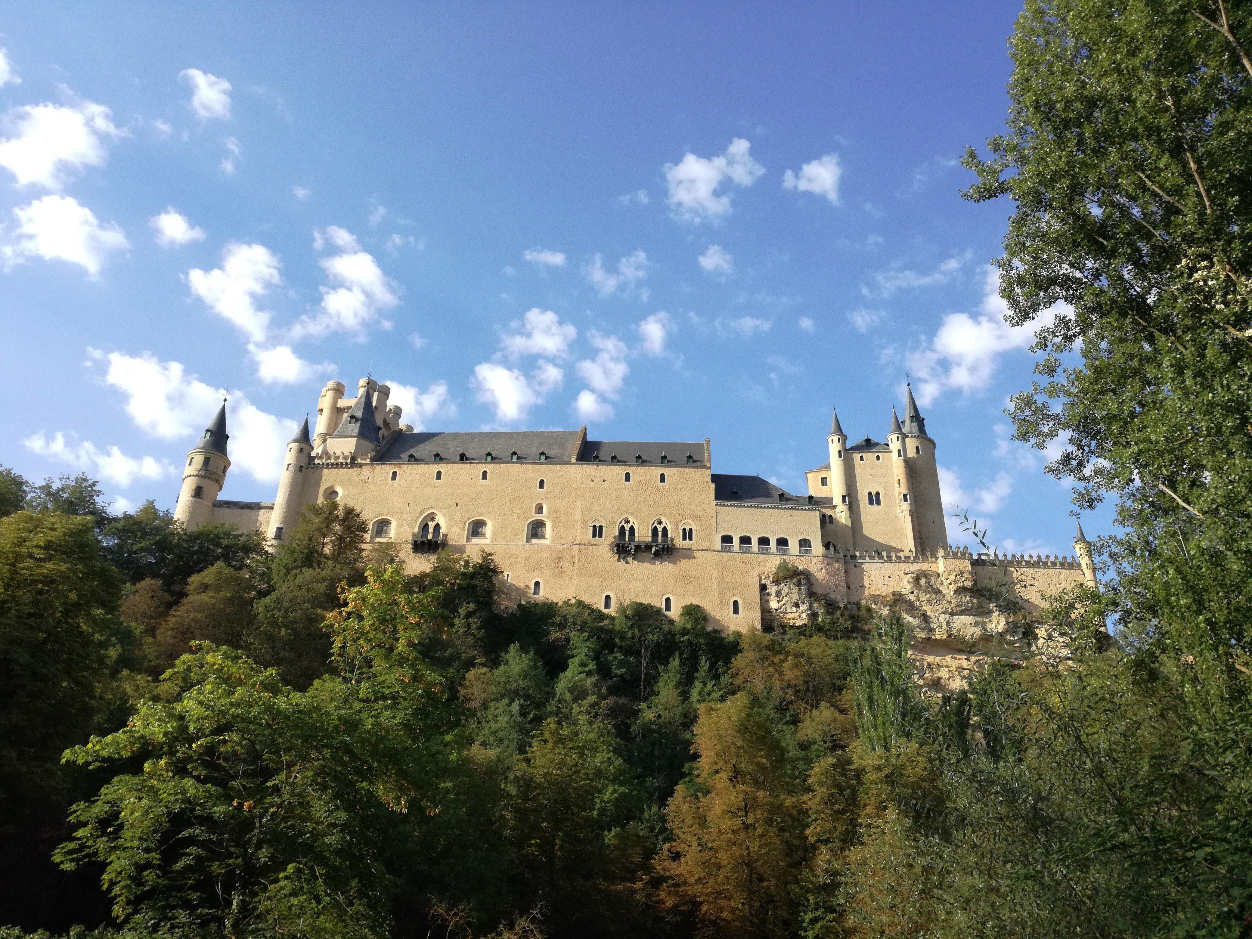 Apartamentos Turisticos Veladiez