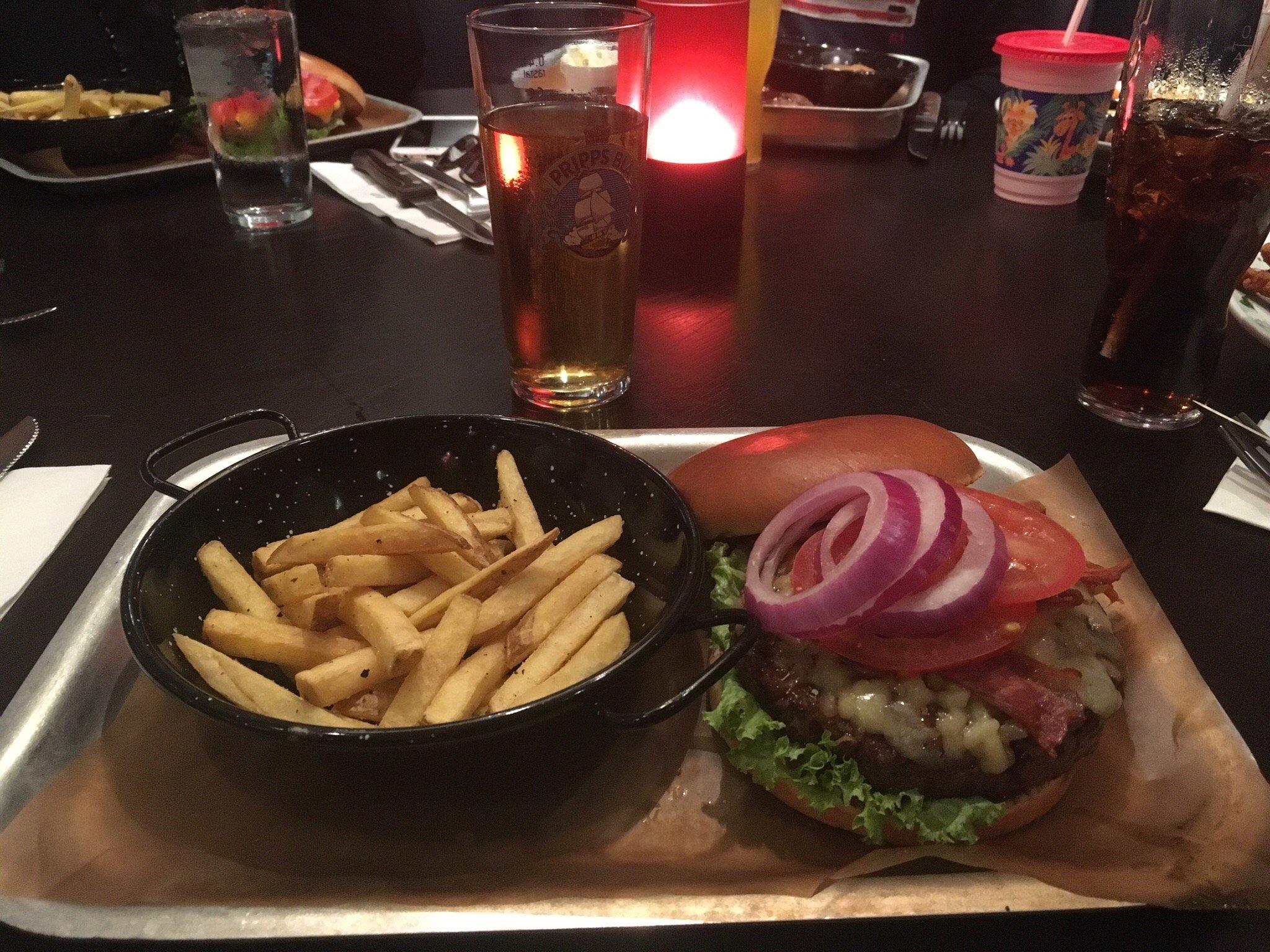 American Bar And Grill