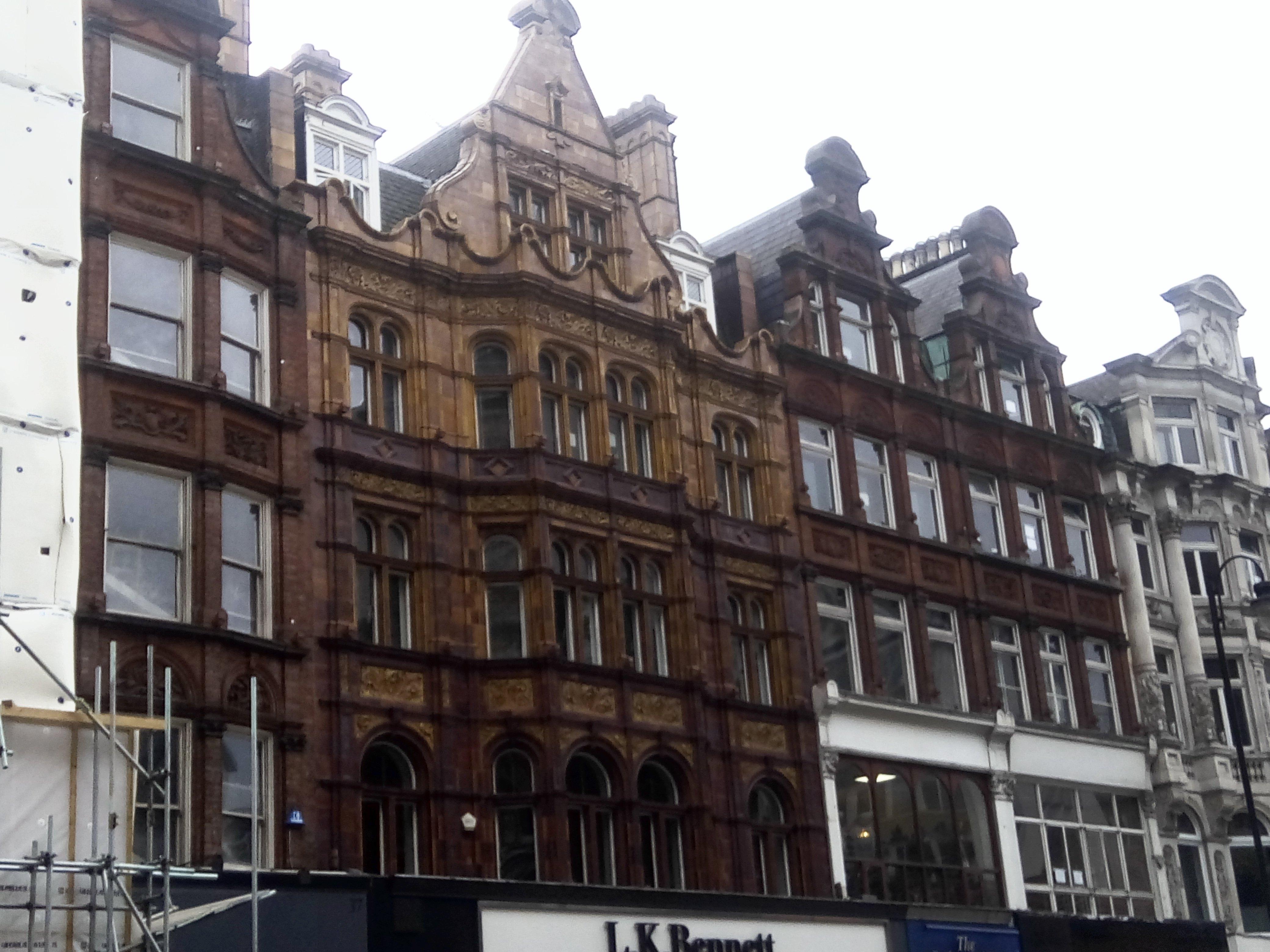 Canary Wharf Waterfront Apartments