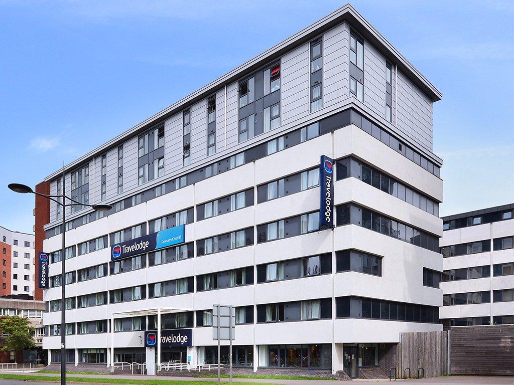 Travelodge Swindon Central Hotel