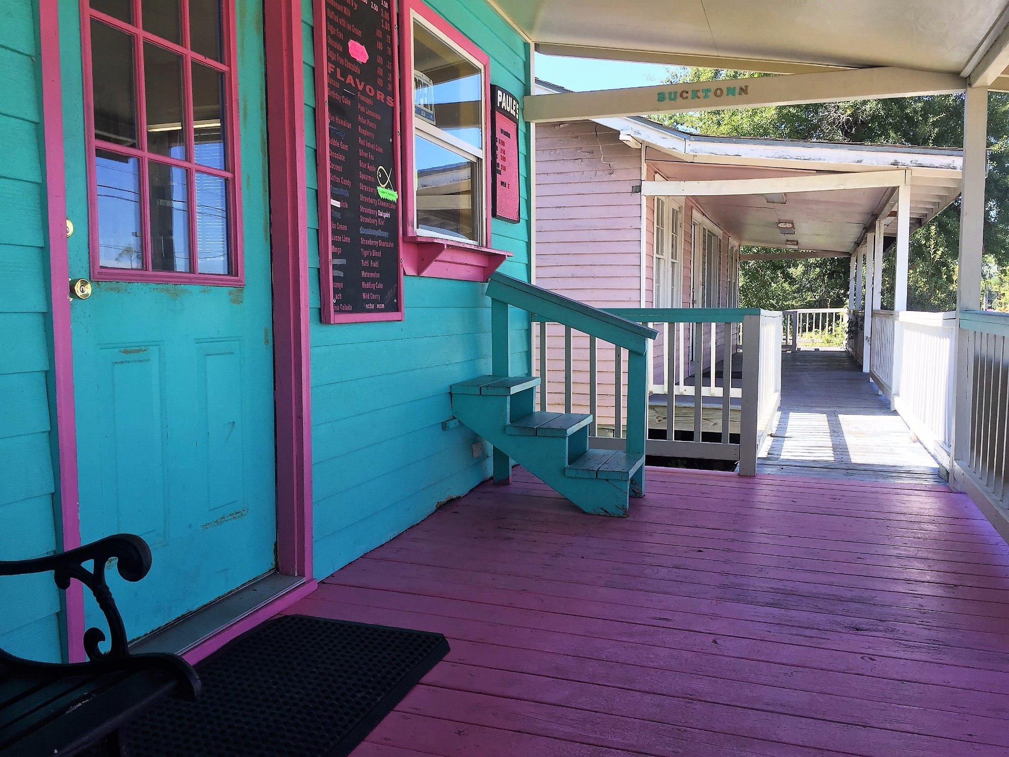 Paule's Sno-Balls and Sno- Shakes