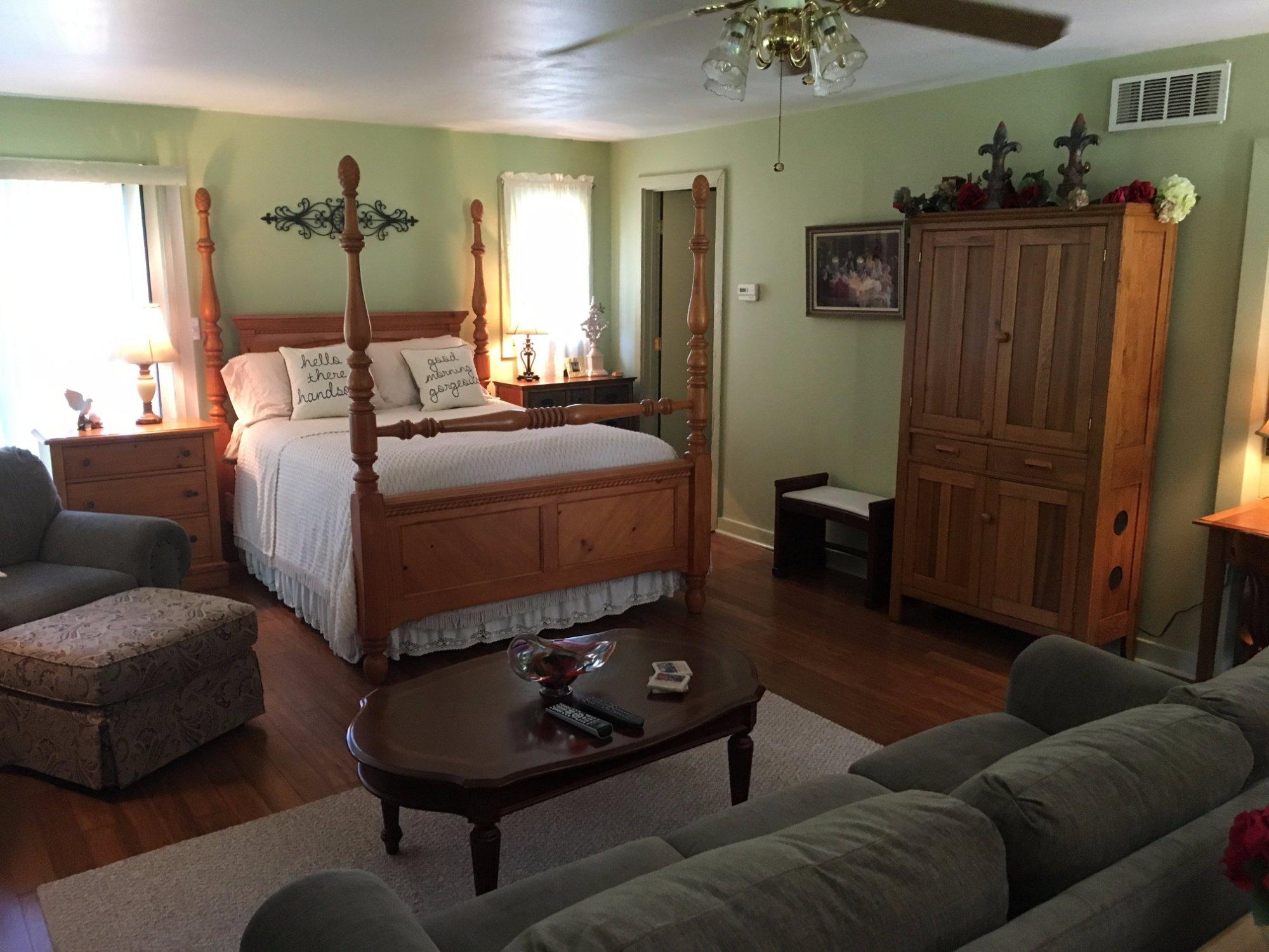 Willow House Cottage Suite