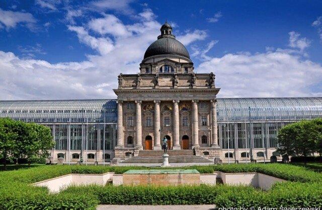 Bayerische Staatskanzlei