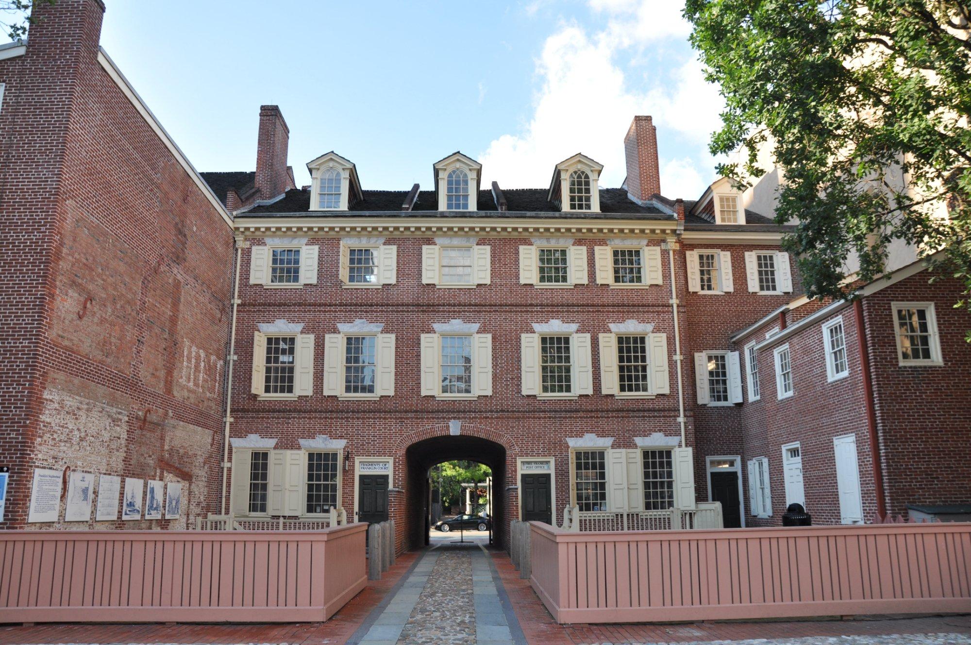 Photo by victorian986