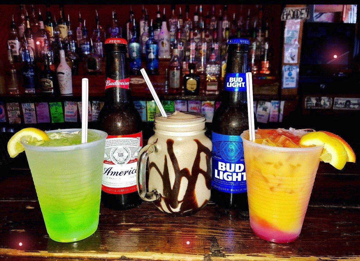 Moe's Original Bar B Que