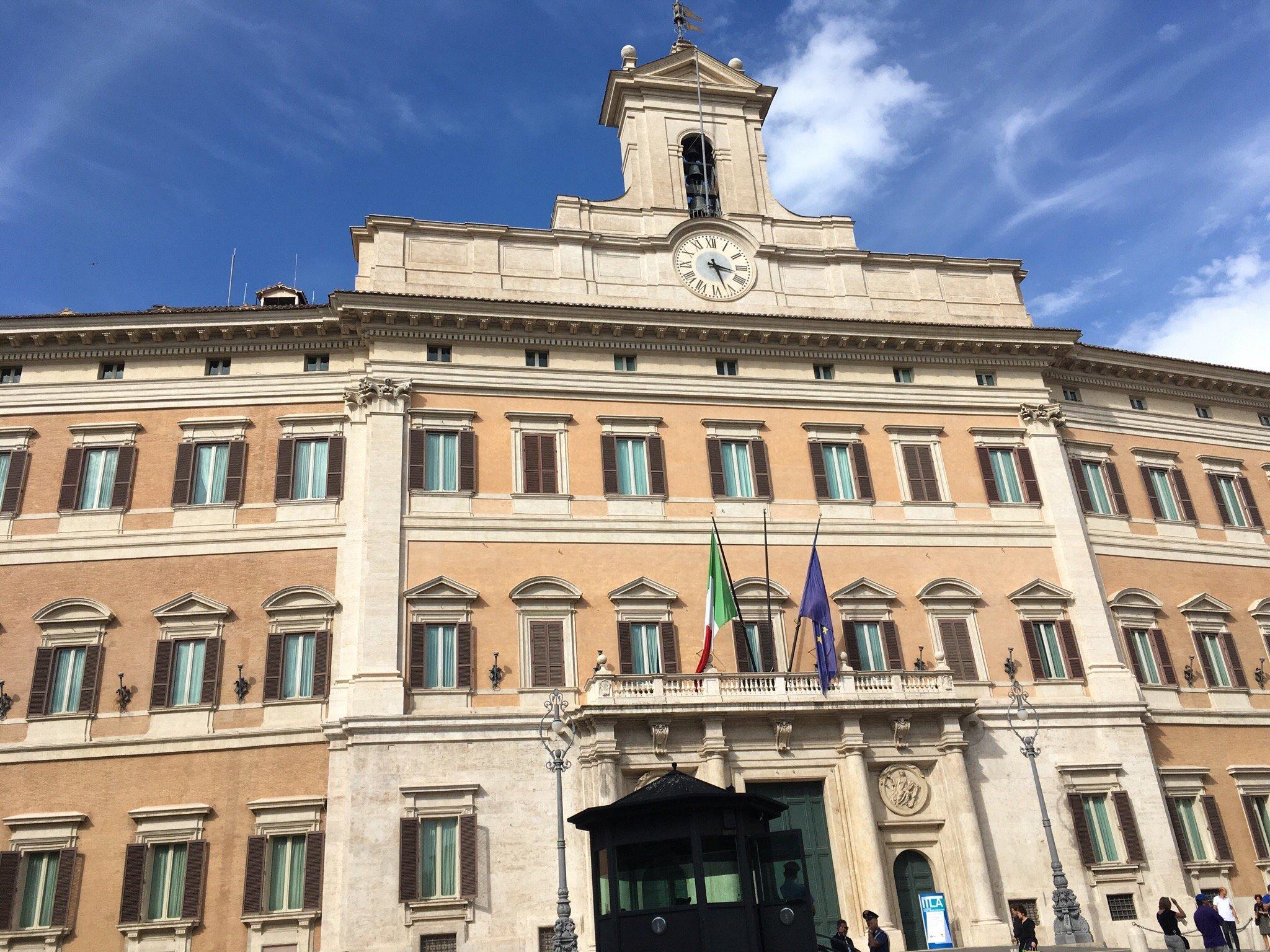 Piazza di Montecitorio