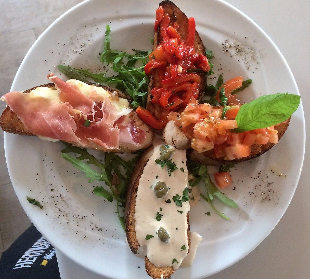 LA PERLA Cucina Bar Pizzeria