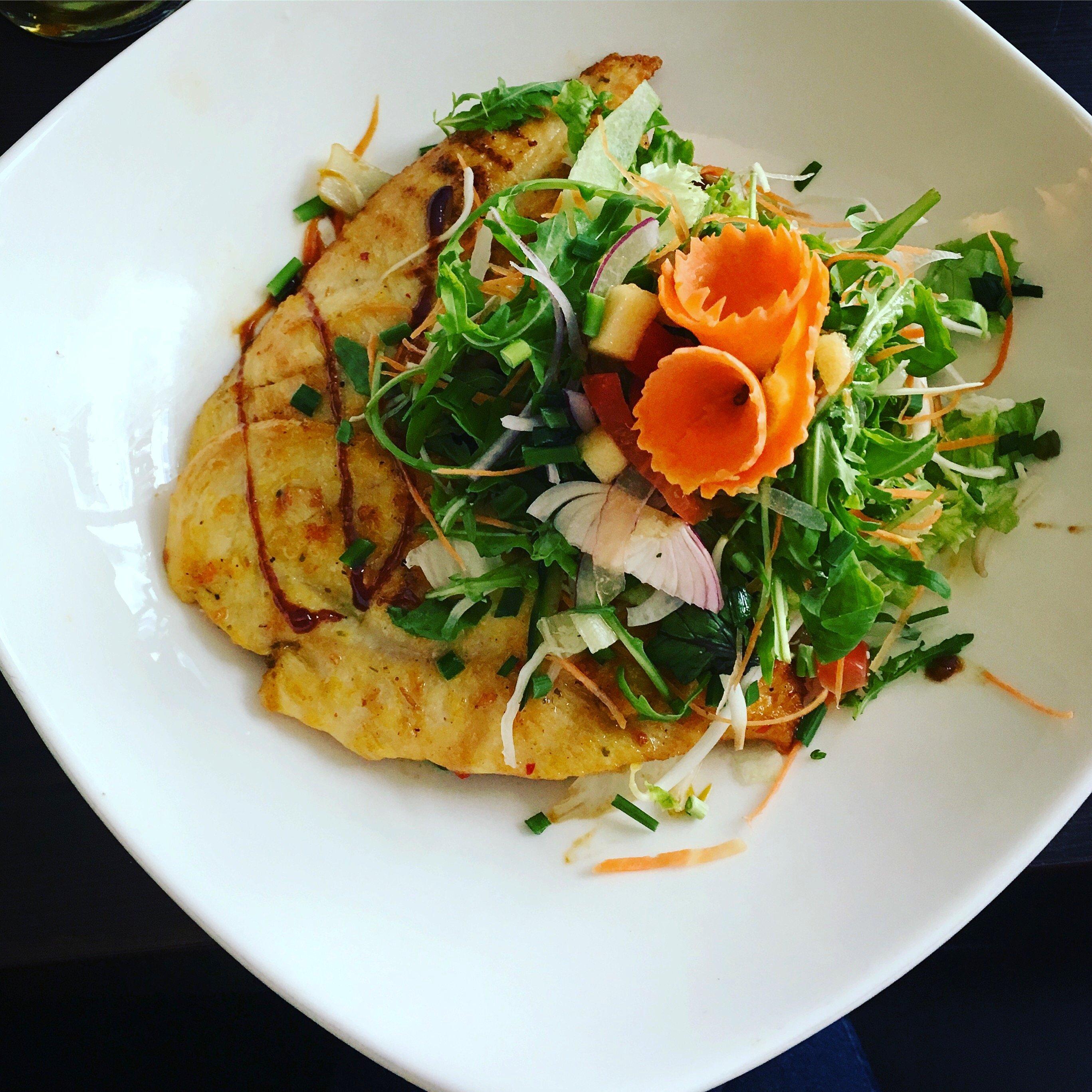 Madami - Mom's Vietnamese Kitchen