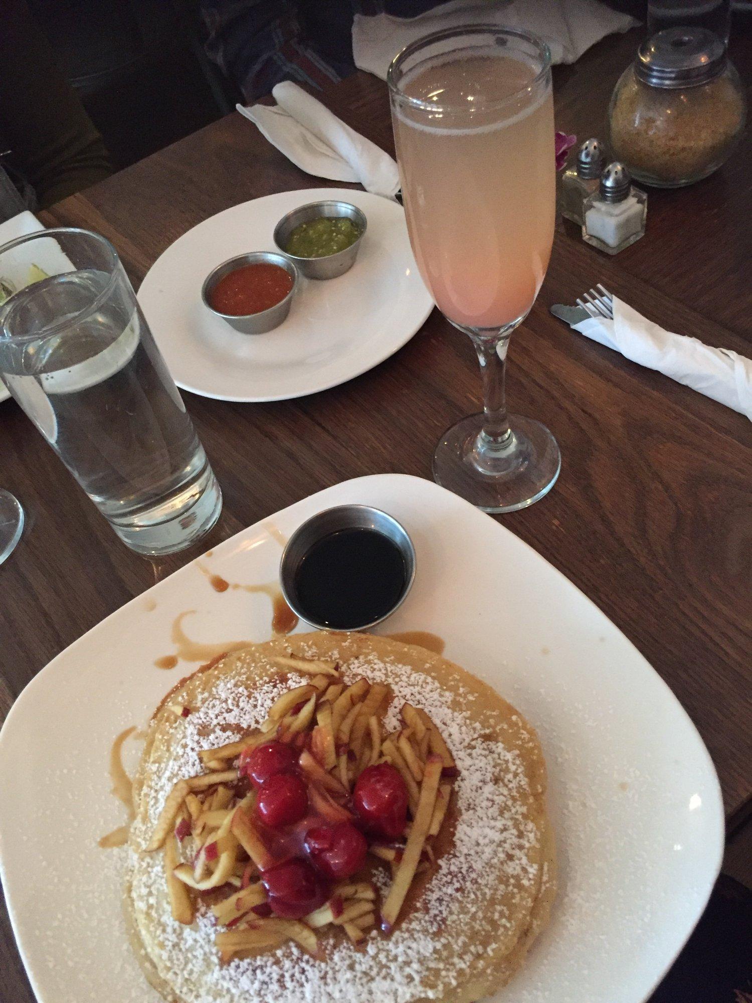 Photo by TravelzbyRoxane