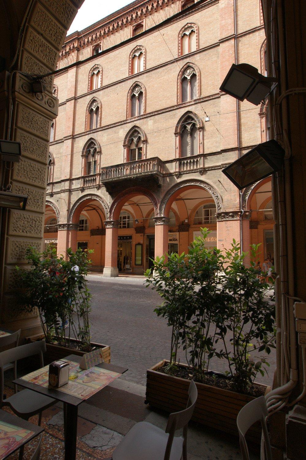 Bed & Cooking Isabella