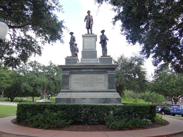 Confederate Soldier Monument
