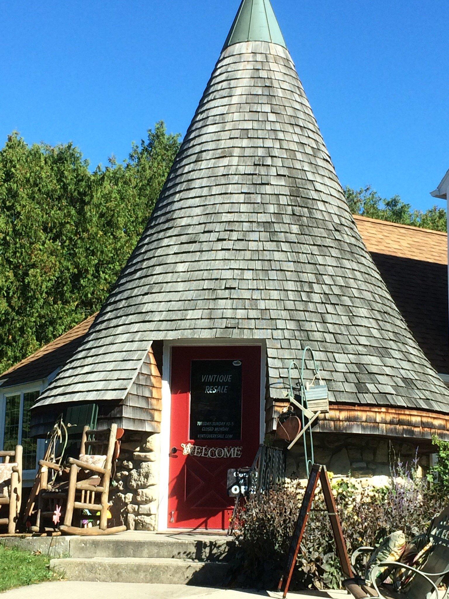 Vintique Resale Shop