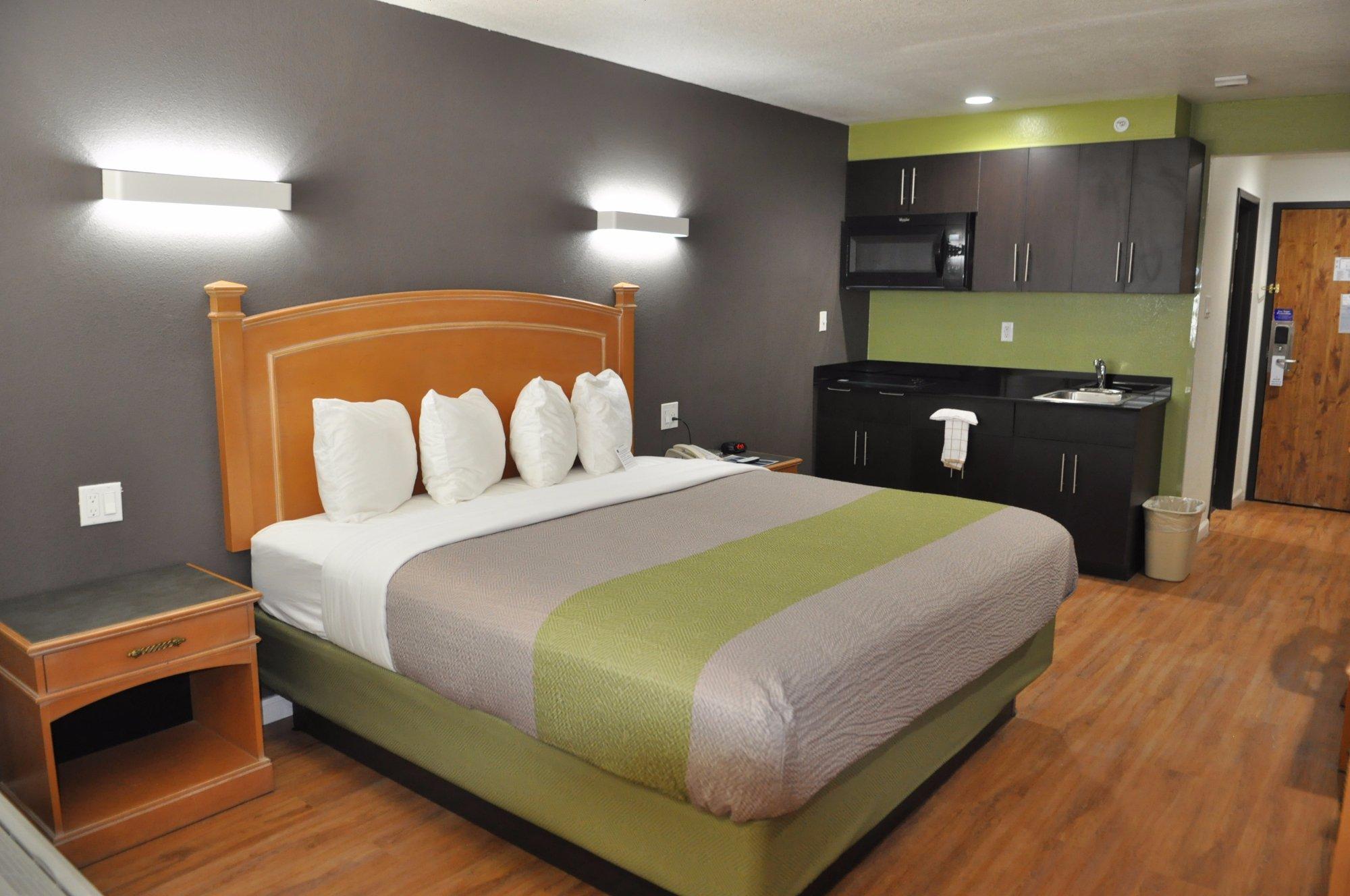 Photo by Quality Inn P