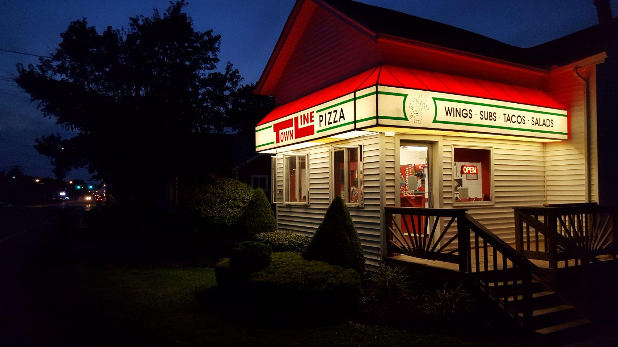 Town Line Pizza