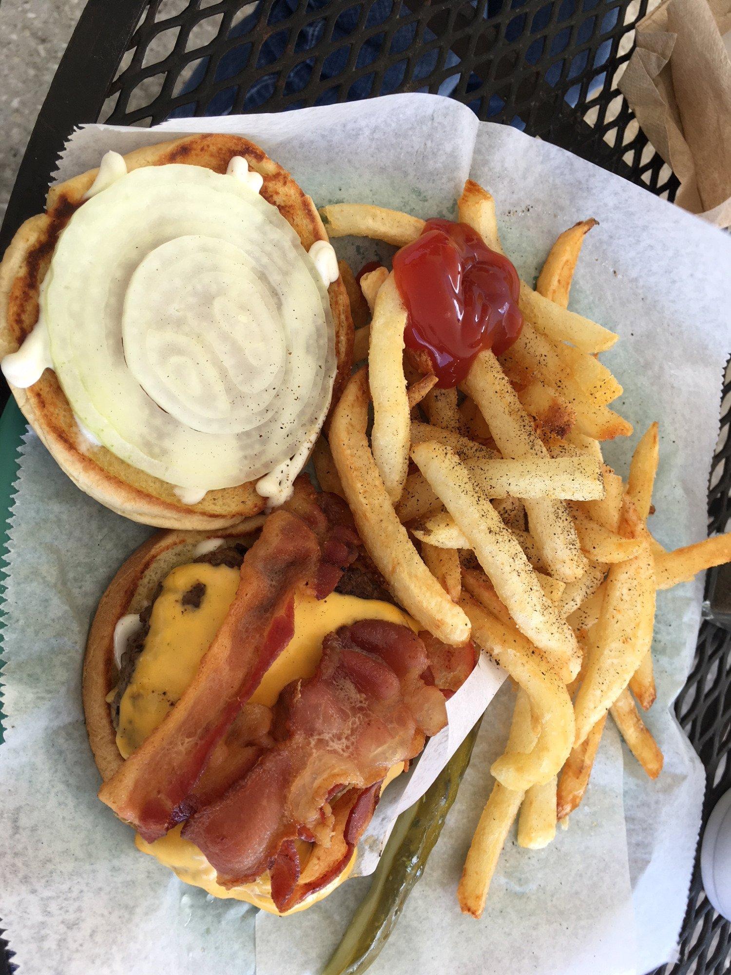 Cooter Stew Cafe Bar and Grille