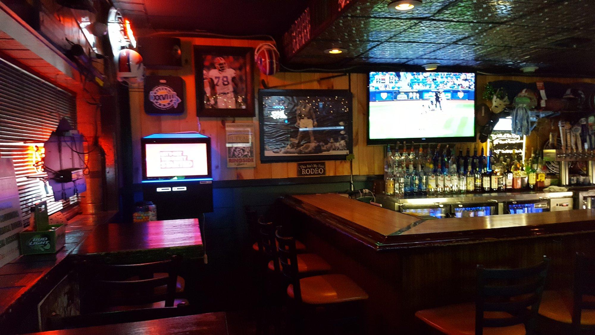 Mooneys Sports Bar & Grill
