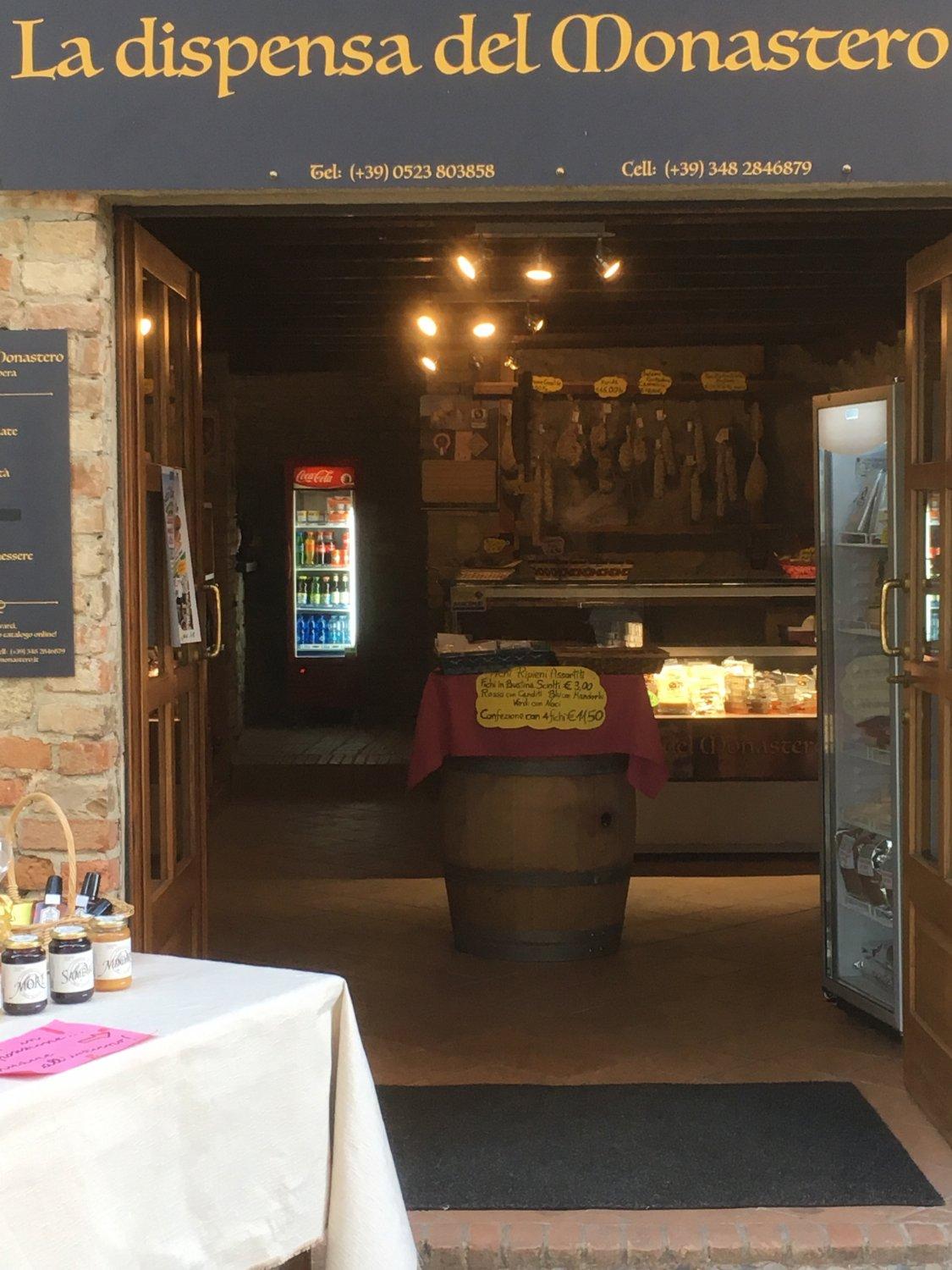 Dispensa del Monastero