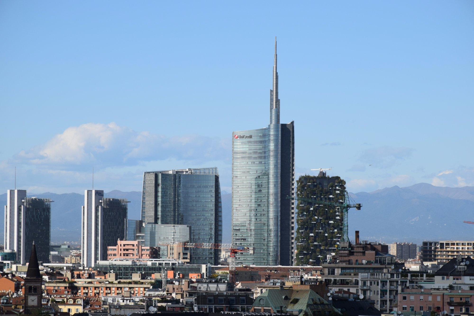 UniCredit Tower