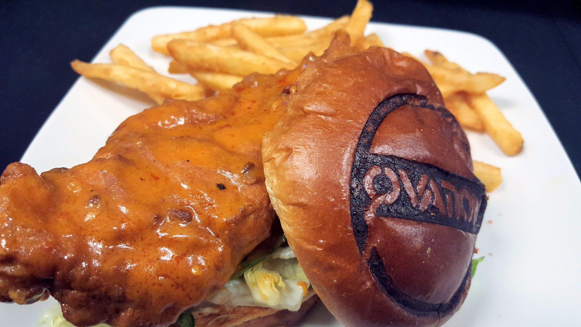 Ovation Bistro & Bar