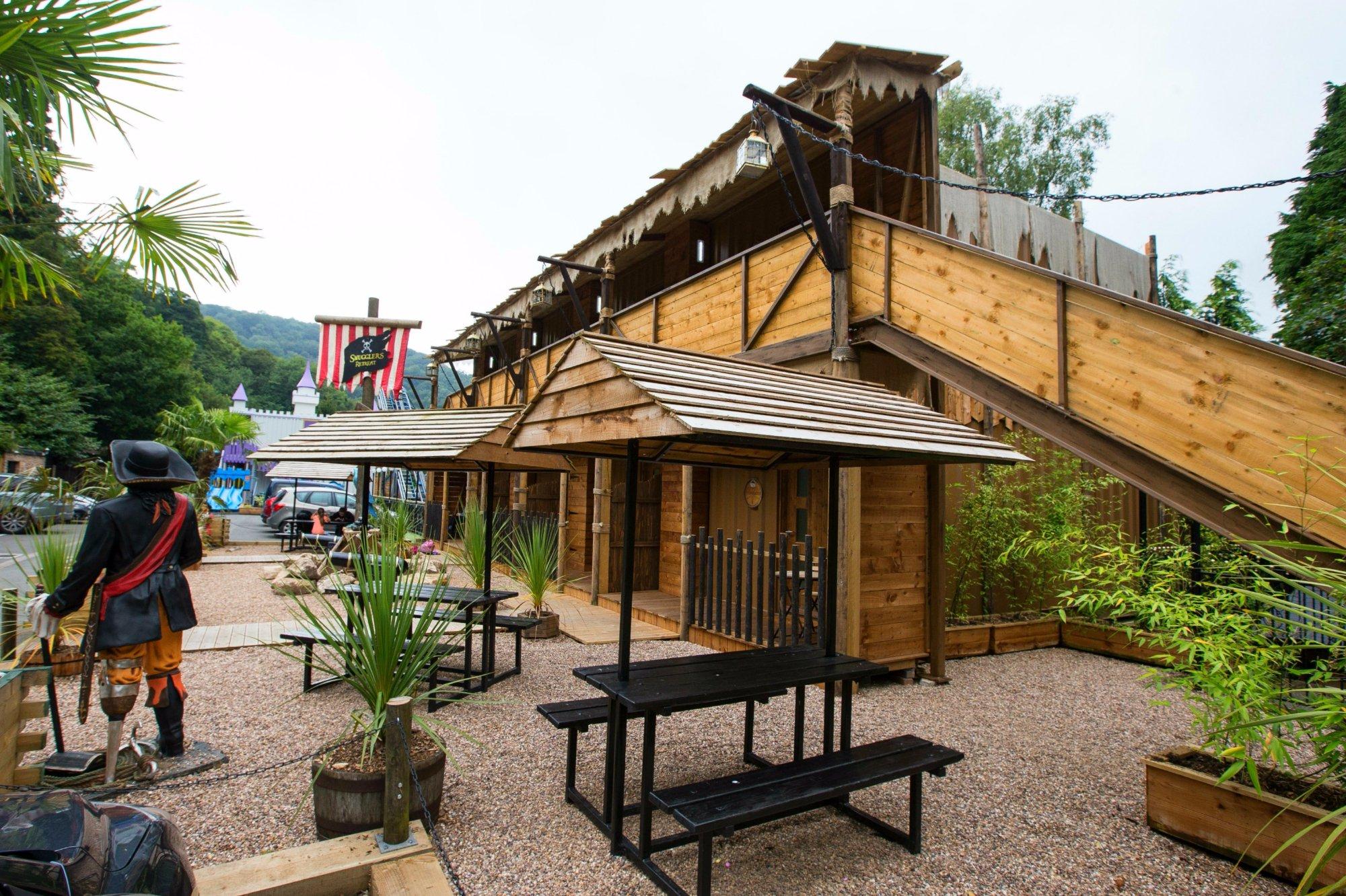 Explorers Retreat at Gulliver's Resort Matlock Bath