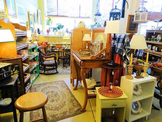 Welte's Antiques & More On Main