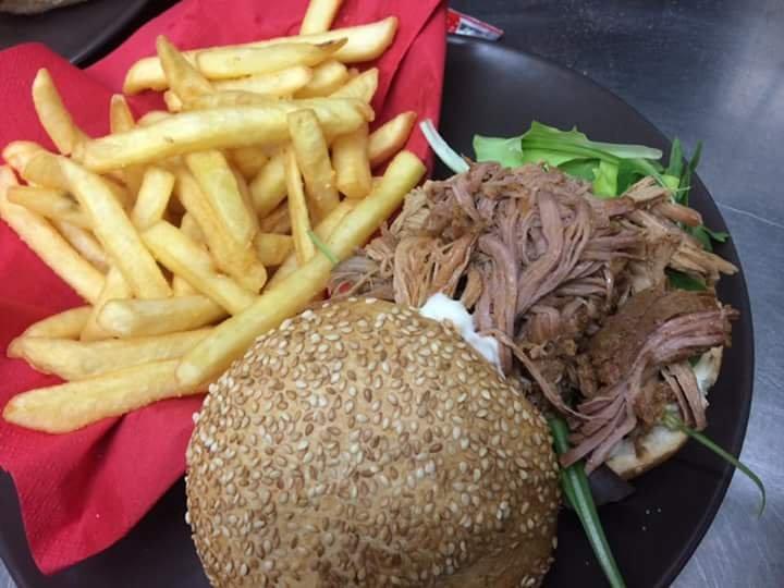 The Wall Taverna Fantasy