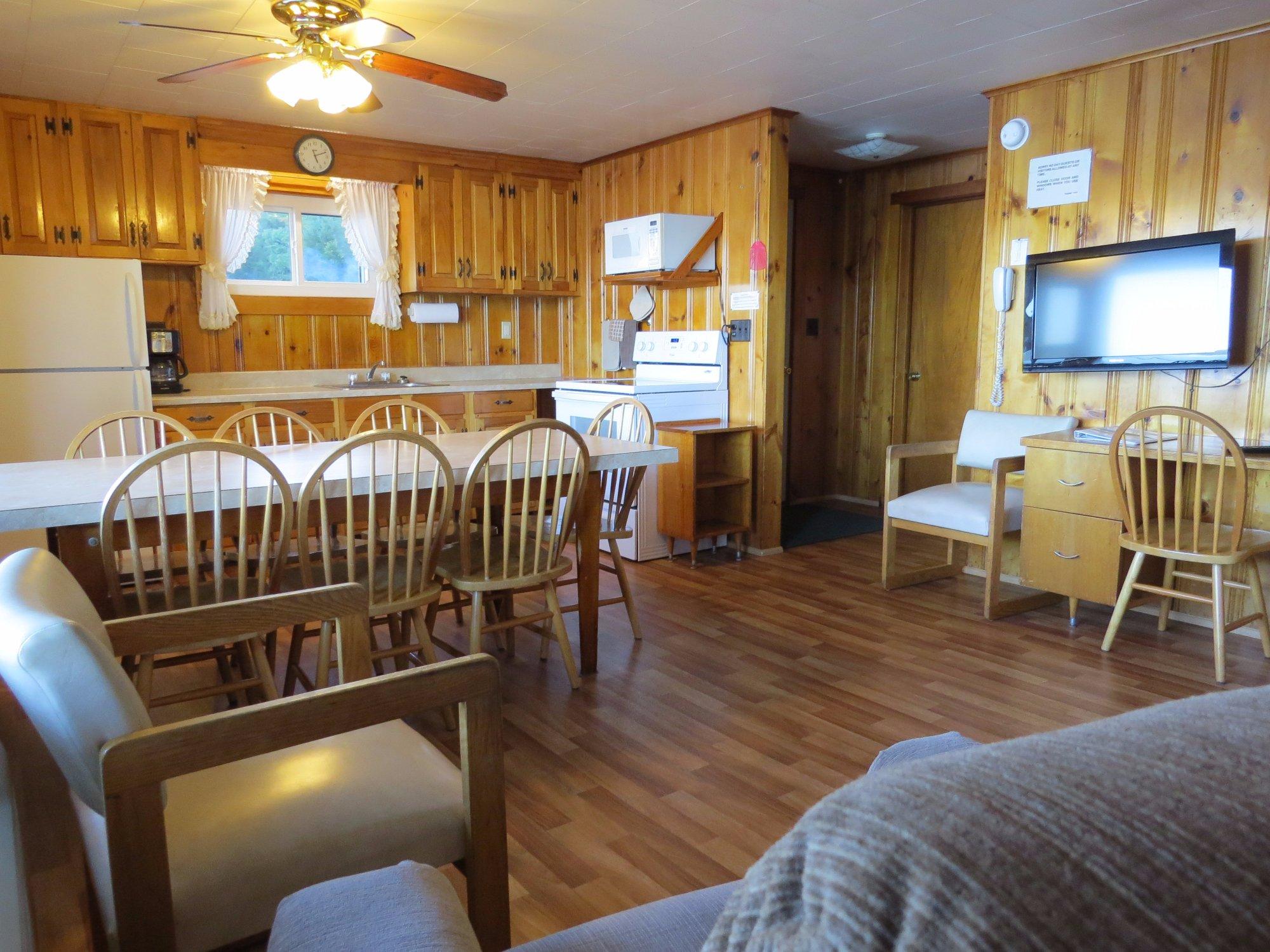 Candlelight Cottages LLC on Lake George