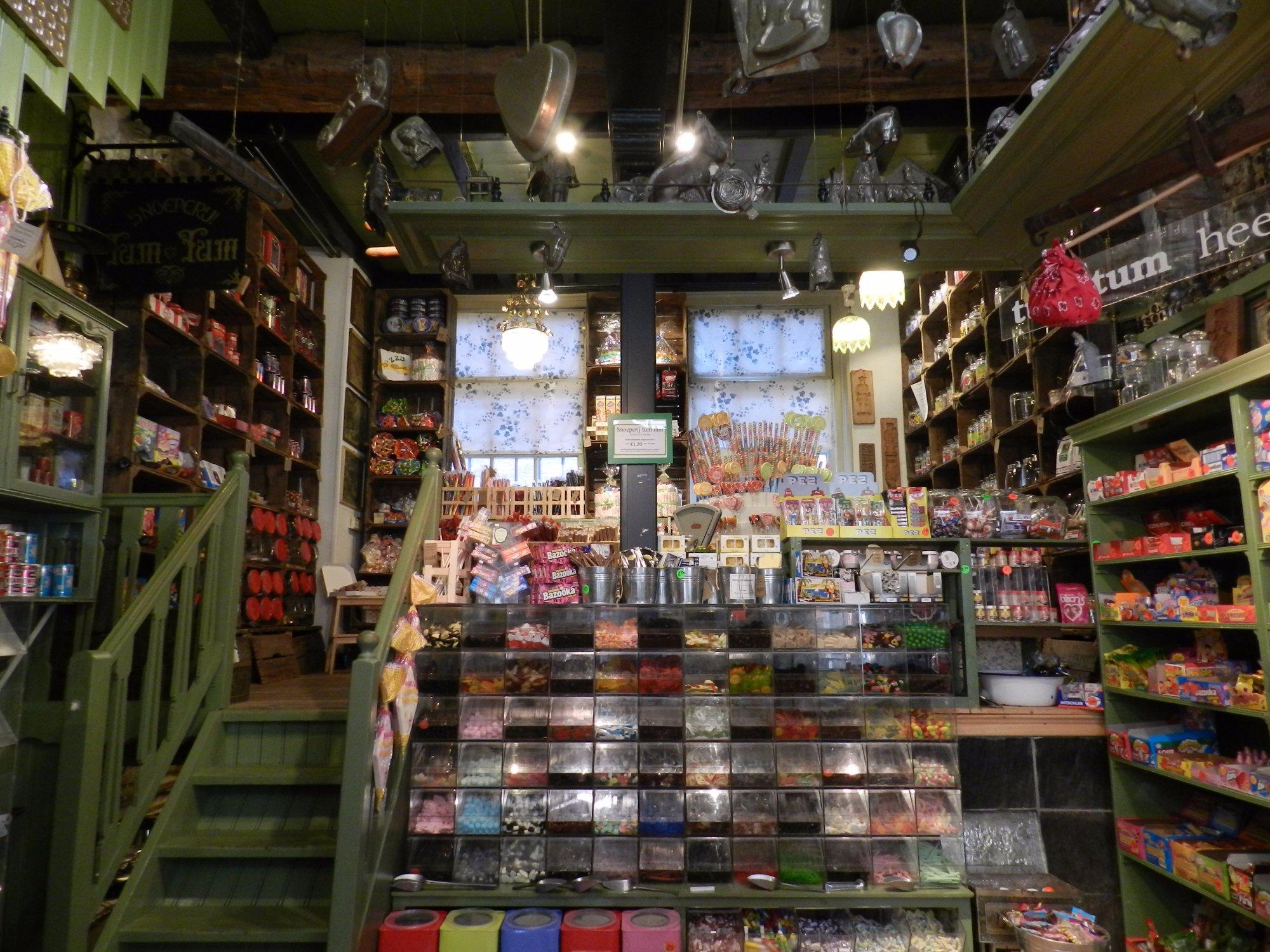 Snoeperij Tum Tum (Old Dutch candy store)