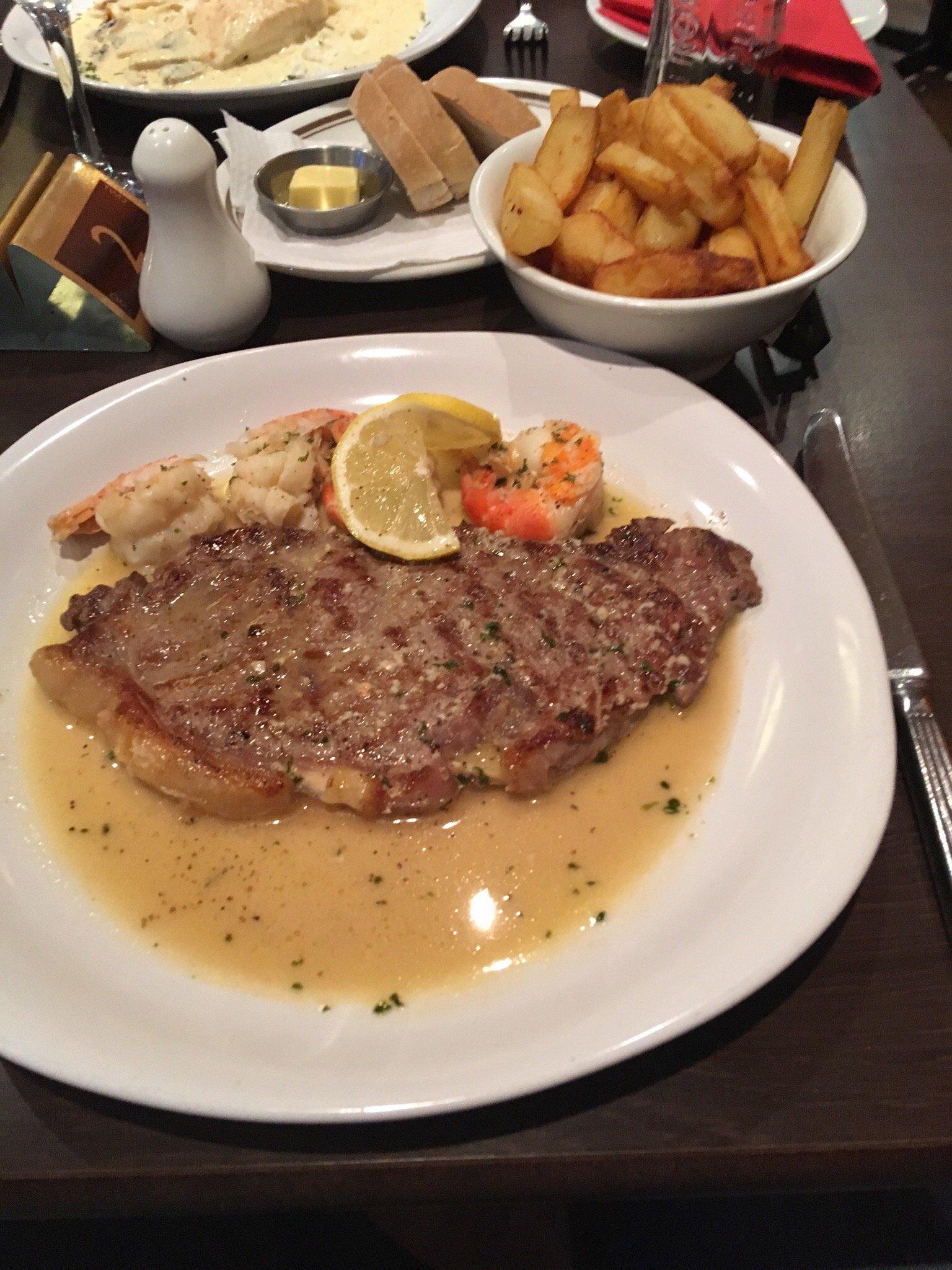 Carinas Italian Restaurant