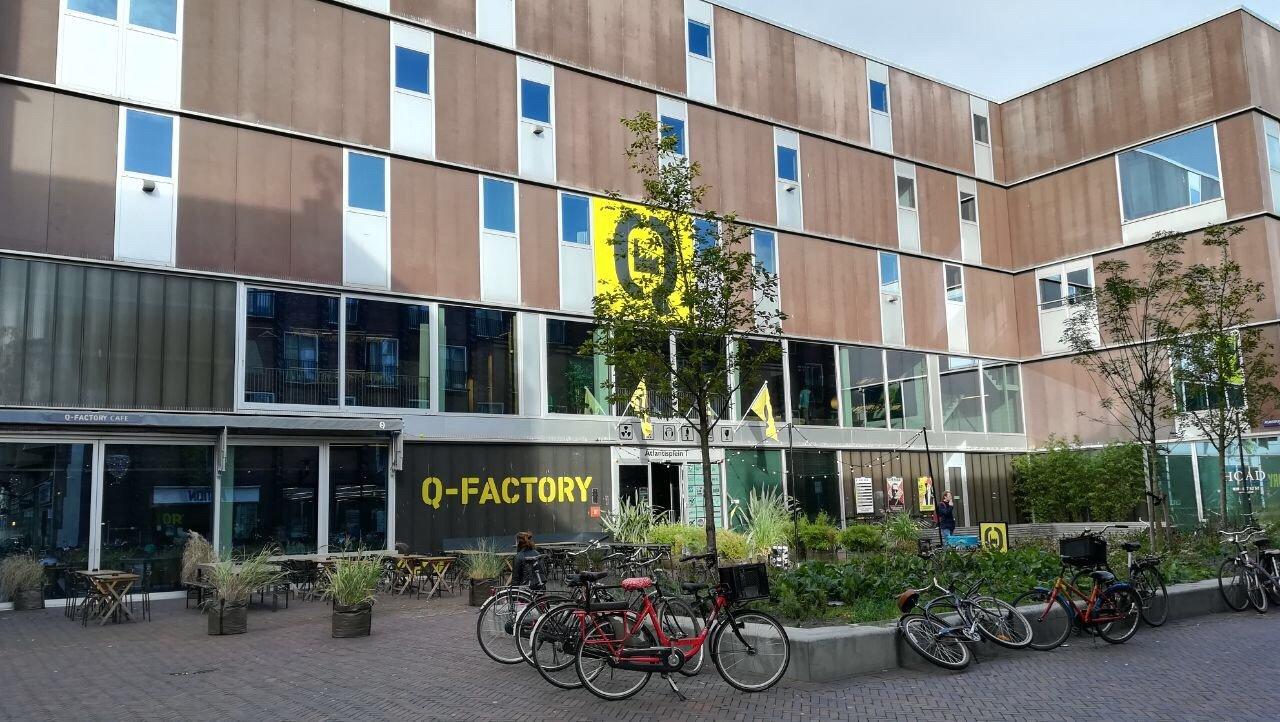 Q-Factory Hotel